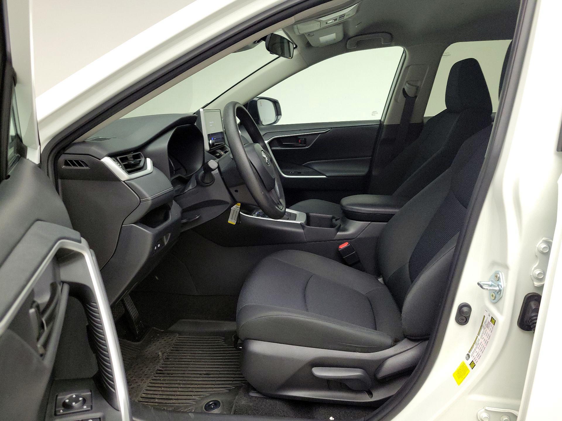 Thumbnail: 2024 Toyota RAV4 - 11