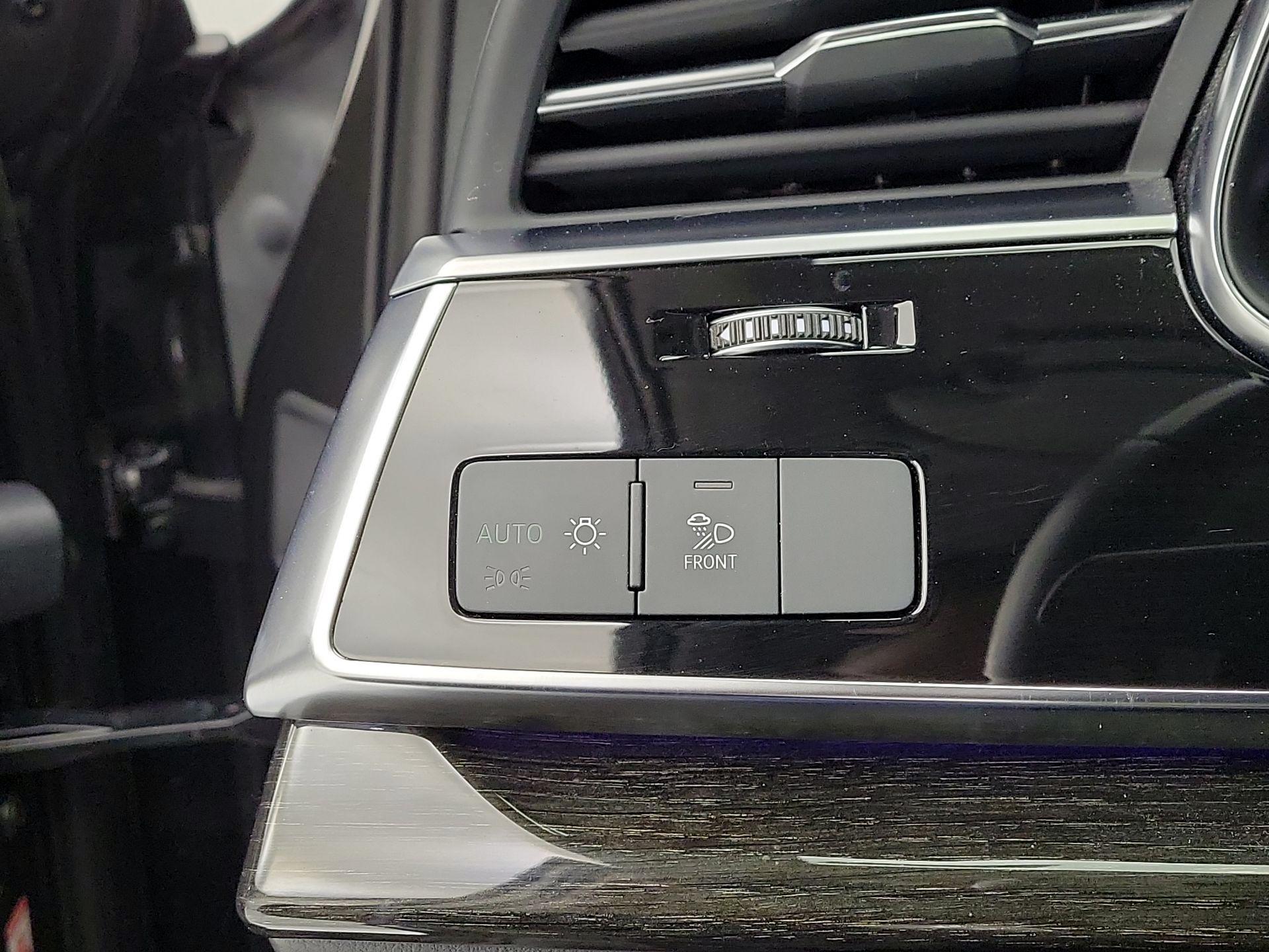 Thumbnail: 2022 Audi Q7 - 13