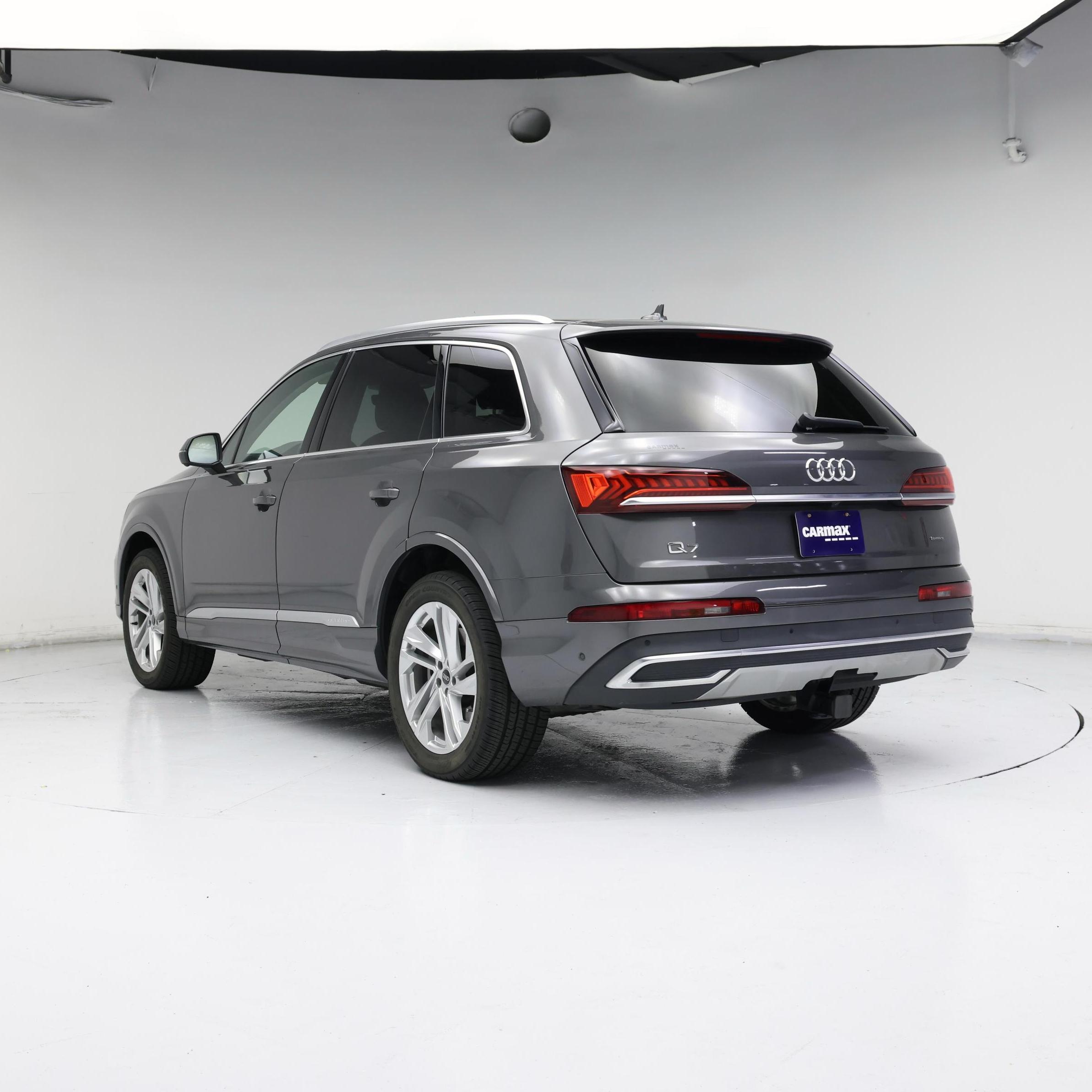 Thumbnail: 2022 Audi Q7 - 2