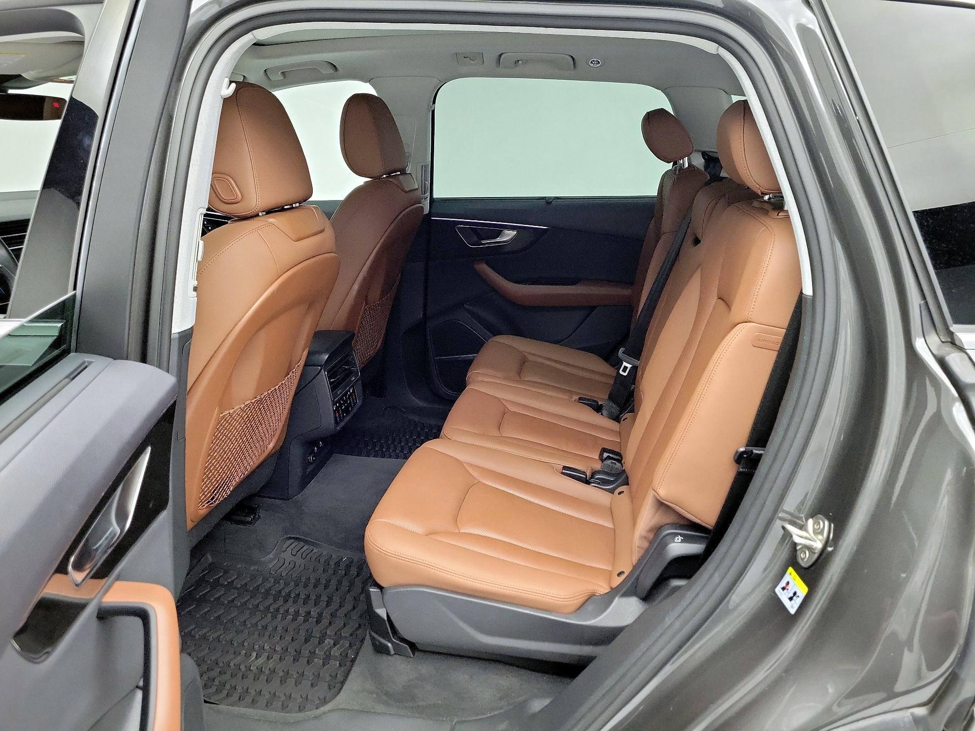 Thumbnail: 2022 Audi Q7 - 19