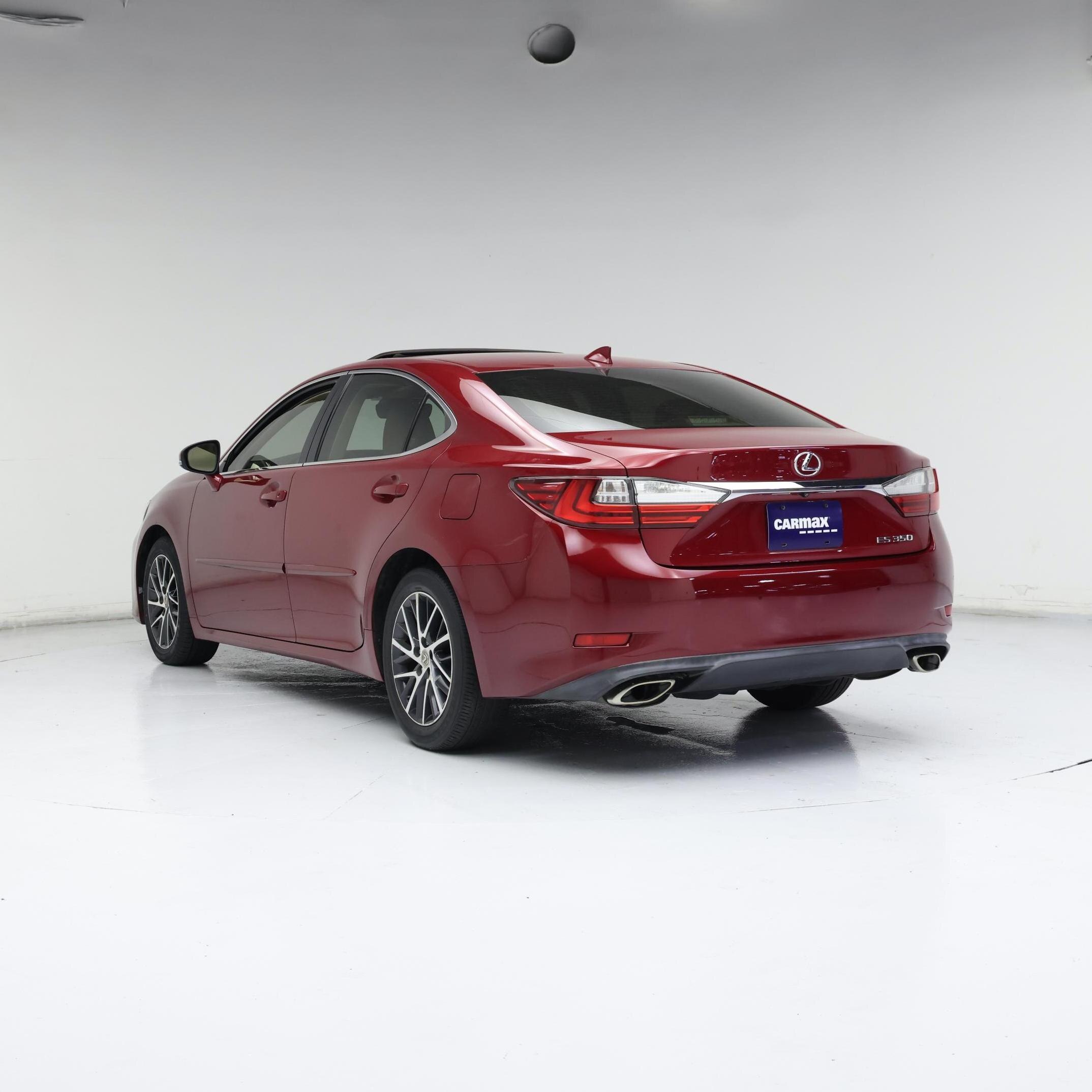 Thumbnail: 2016 Lexus ES - 2