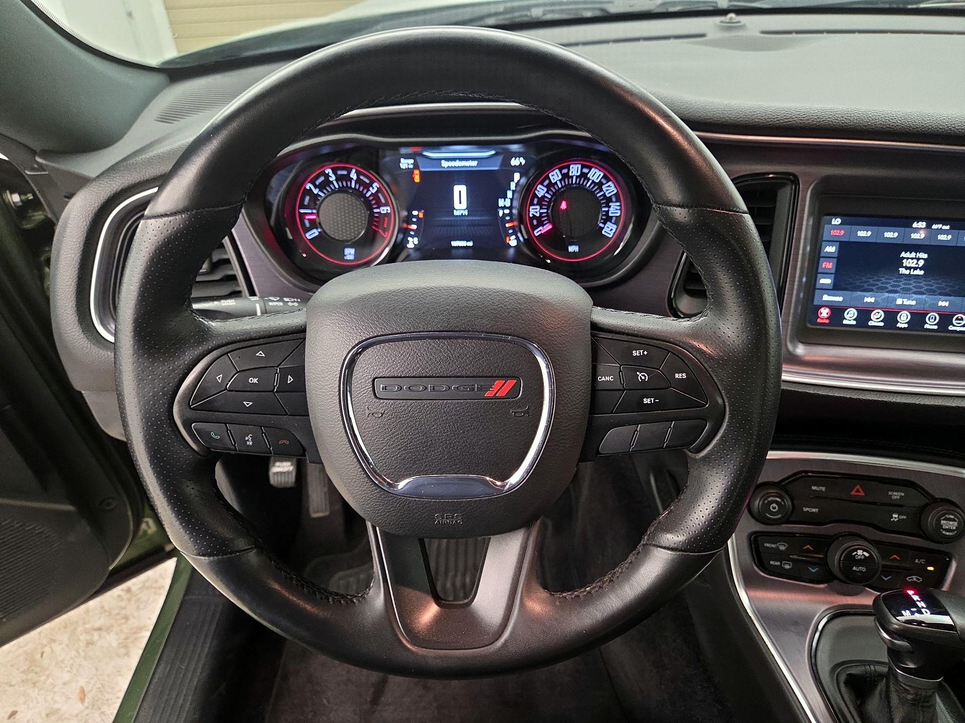 Thumbnail: 2018 Dodge Challenger - 10