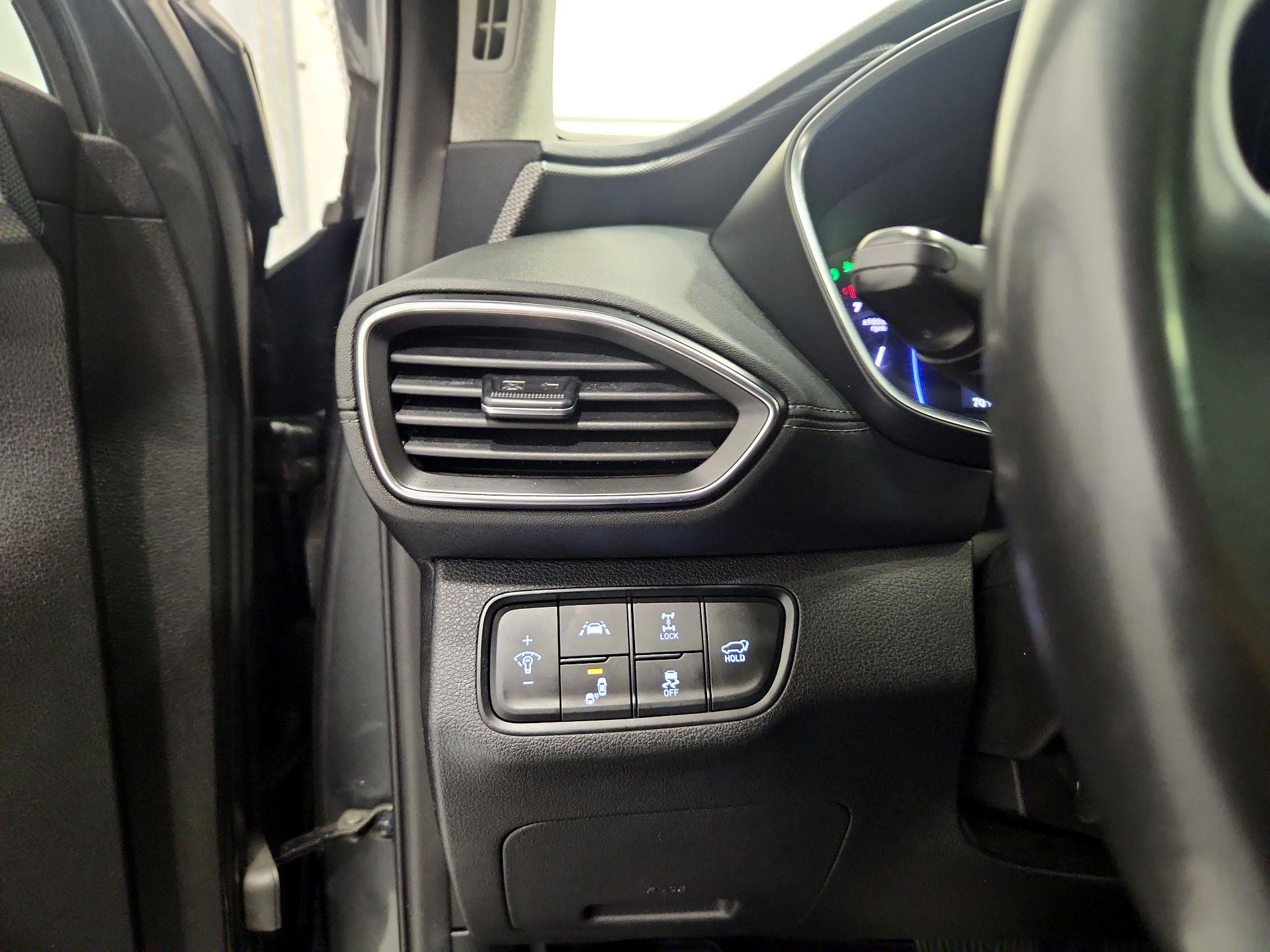 Thumbnail: 2020 Hyundai Santa Fe - 13