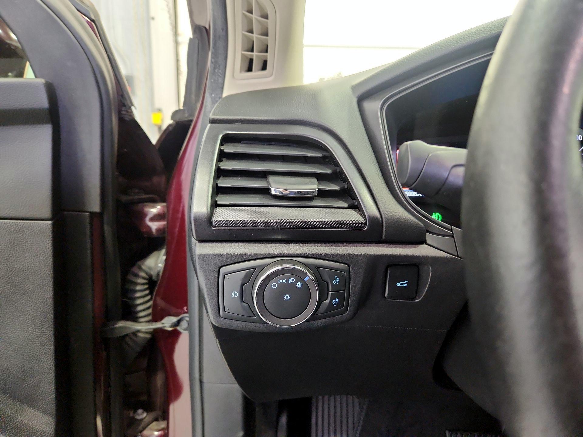 Thumbnail: 2018 Ford Fusion - 13