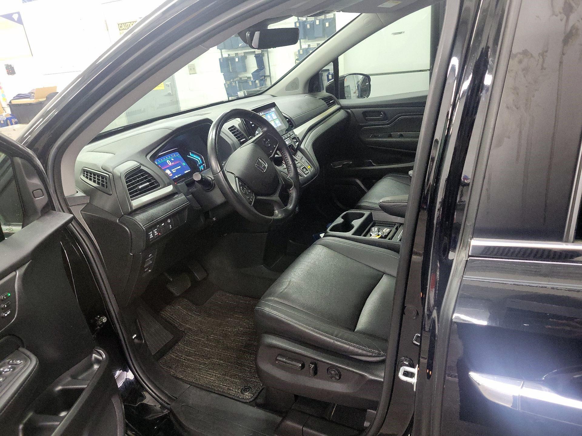 Thumbnail: 2023 Honda Odyssey - 9