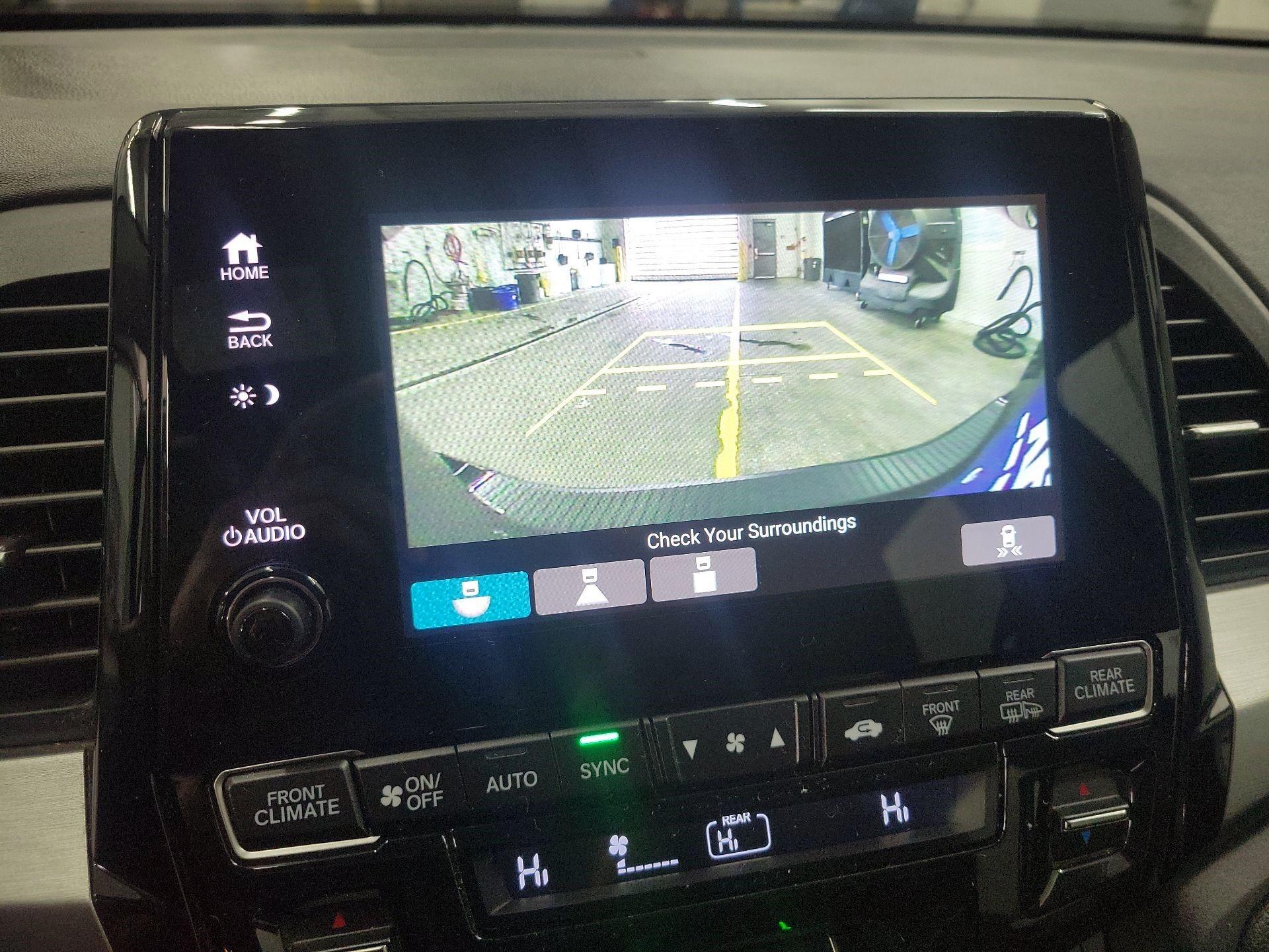 Thumbnail: 2023 Honda Odyssey - 12