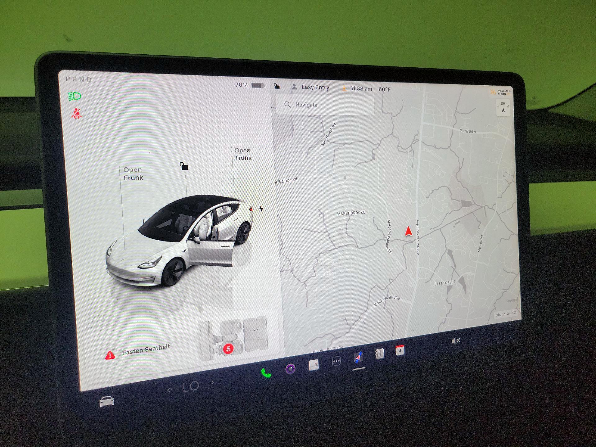 Thumbnail: 2022 Tesla Model 3 - 14