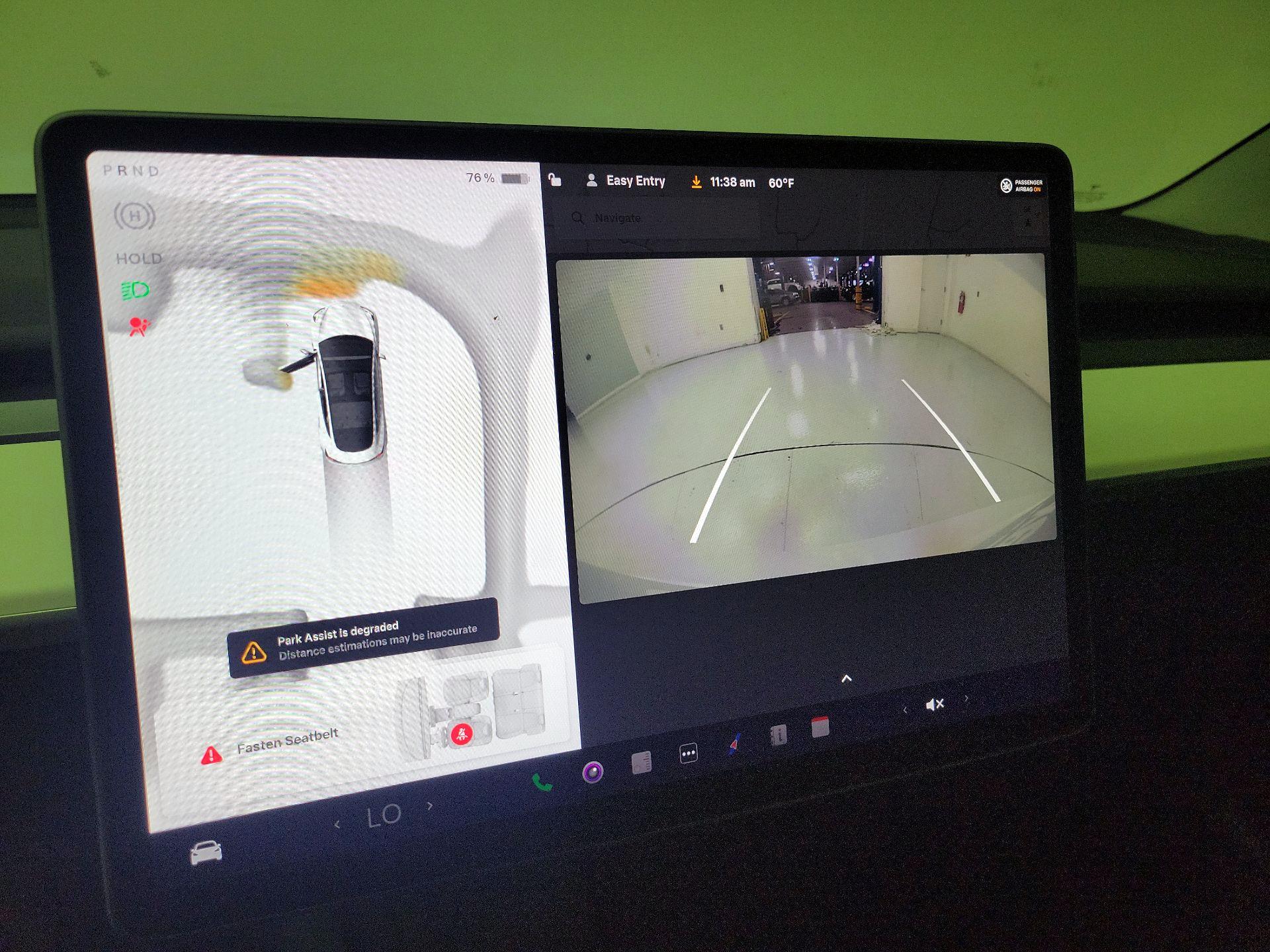 Thumbnail: 2022 Tesla Model 3 - 15