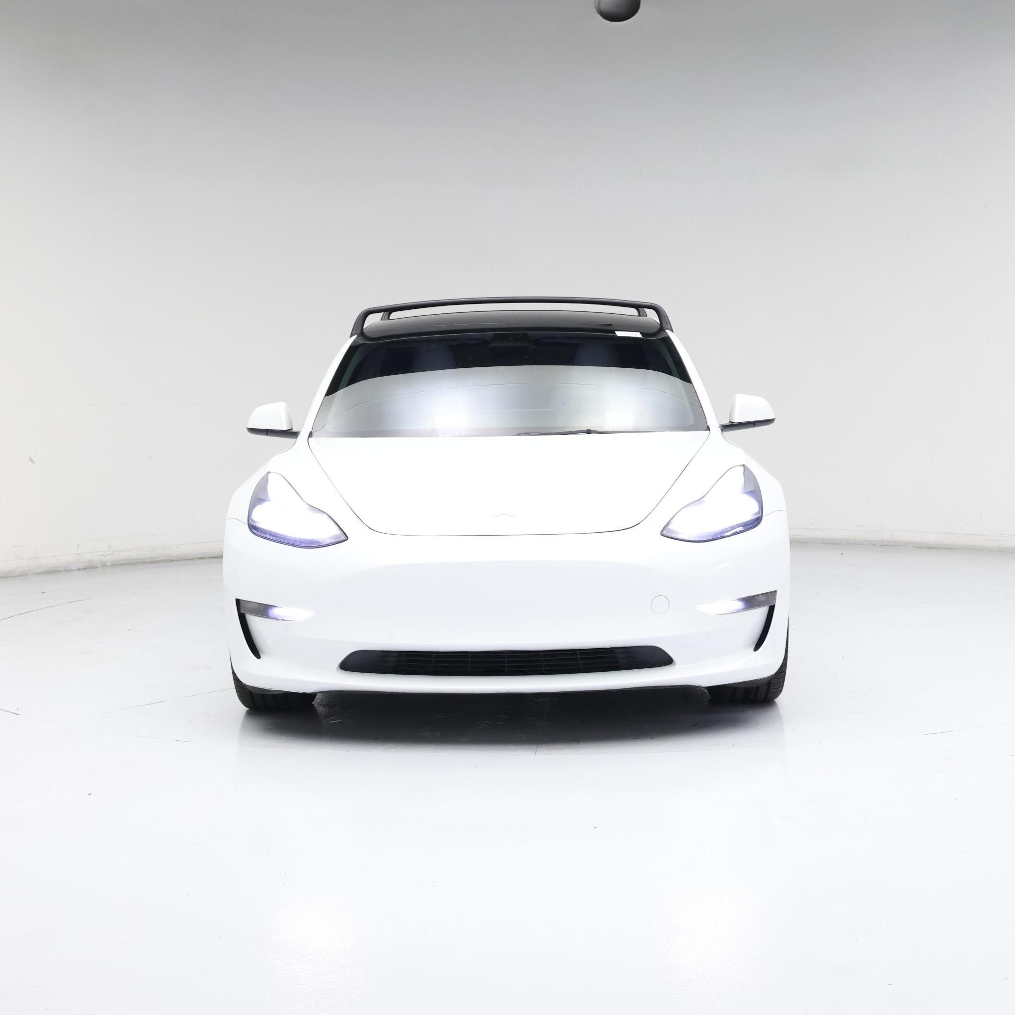 Thumbnail: 2022 Tesla Model 3 - 5