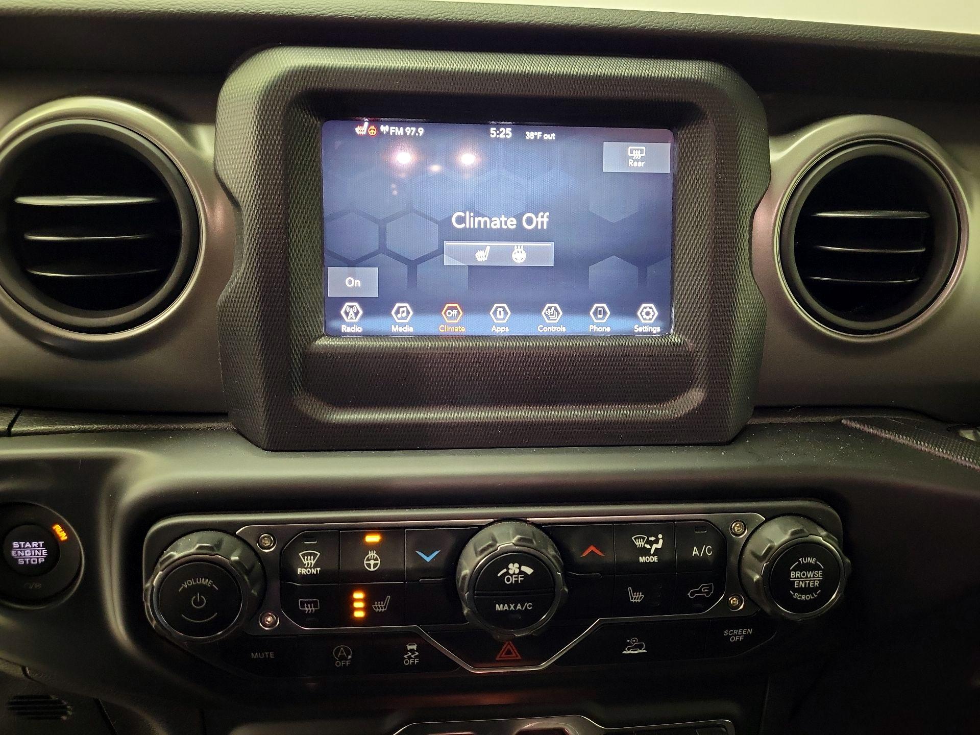 Thumbnail: 2023 Jeep Wrangler - 16