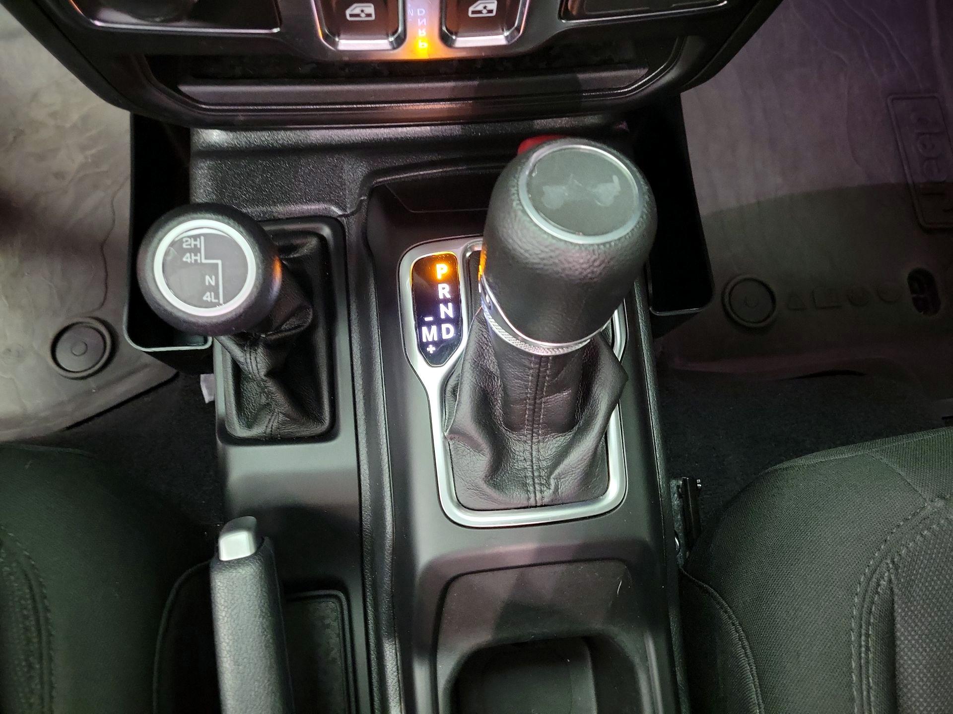 Thumbnail: 2023 Jeep Wrangler - 17