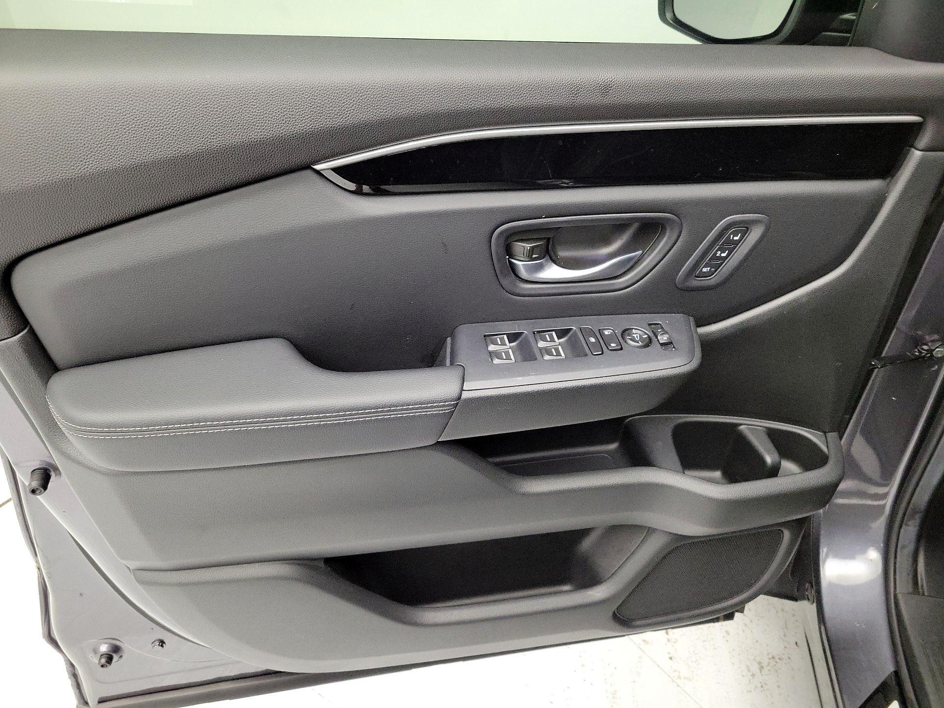 Thumbnail: 2025 Honda Pilot - 12