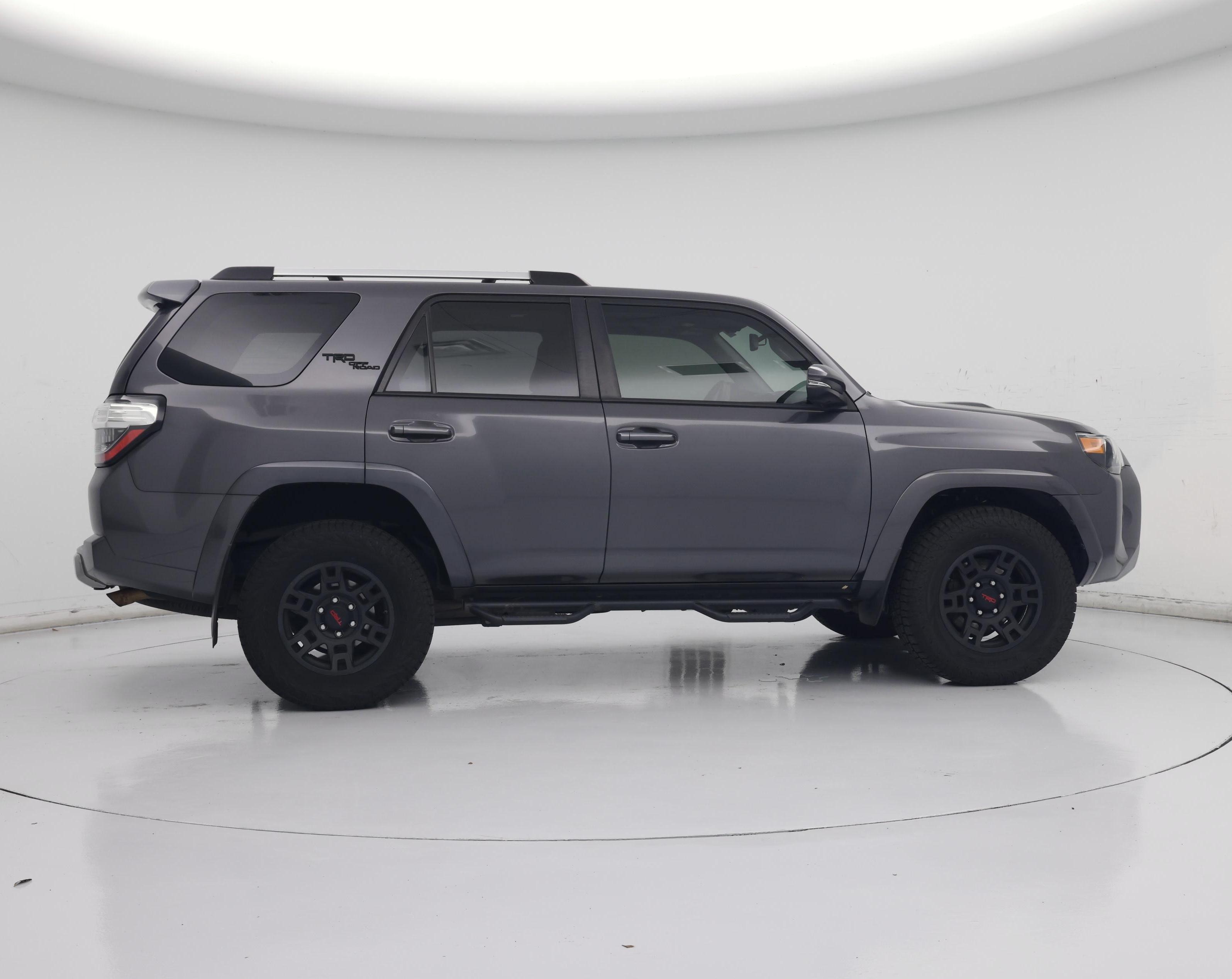 Thumbnail: 2018 Toyota 4Runner - 7
