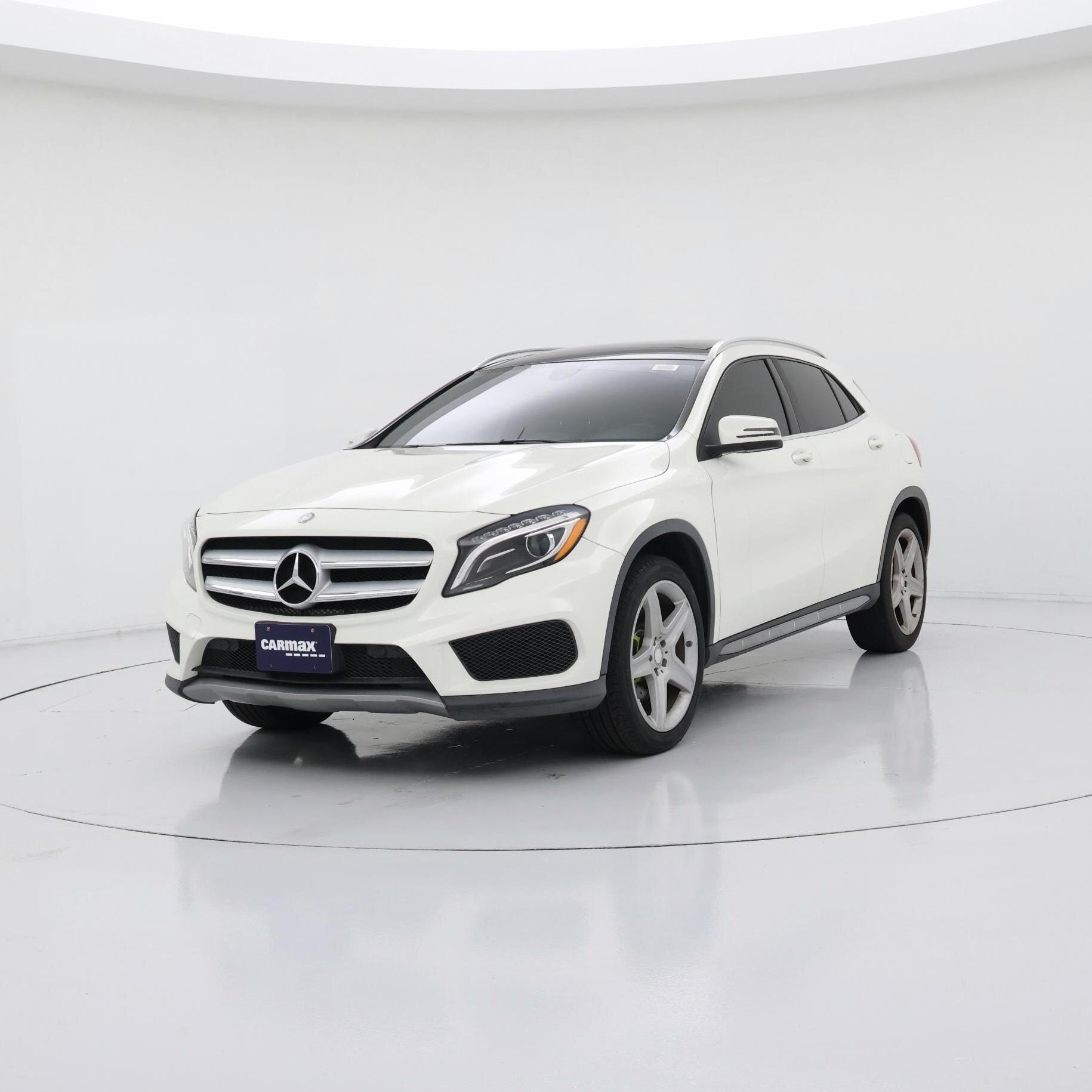 Thumbnail: 2015 Mercedes-Benz GLA - 4