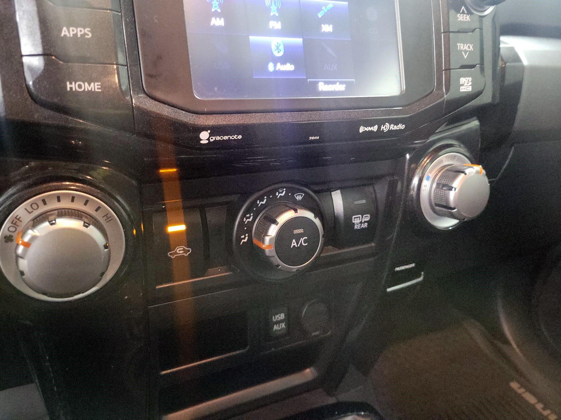 Thumbnail: 2019 Toyota 4Runner - 13