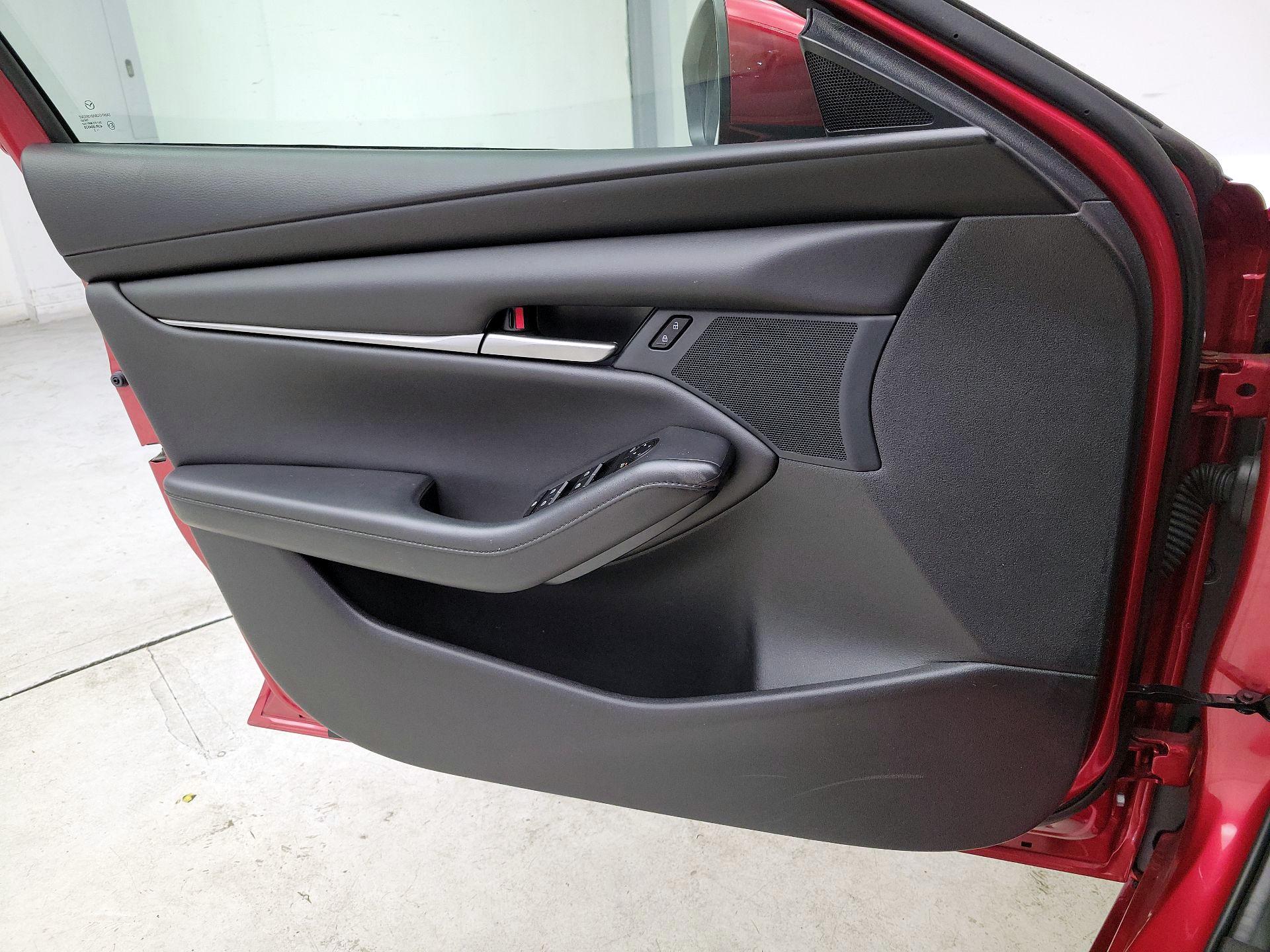 Thumbnail: 2023 Mazda Mazda3 - 12