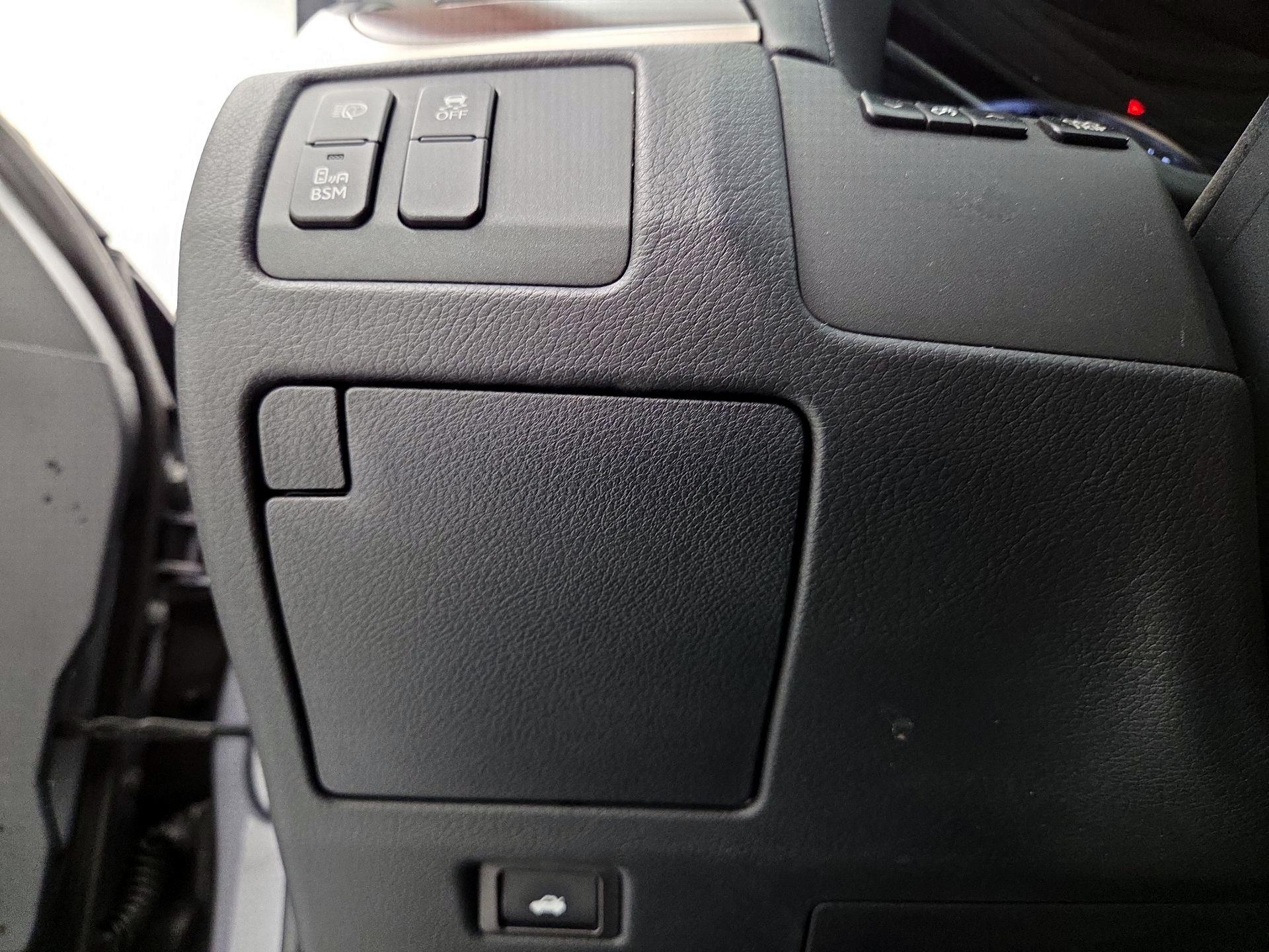 Thumbnail: 2014 Lexus GS - 13