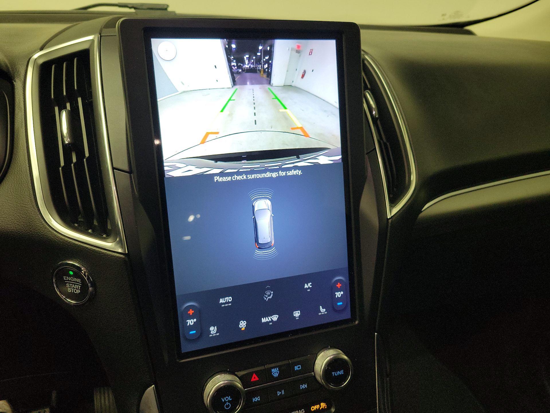 Thumbnail: 2022 Ford Edge - 14