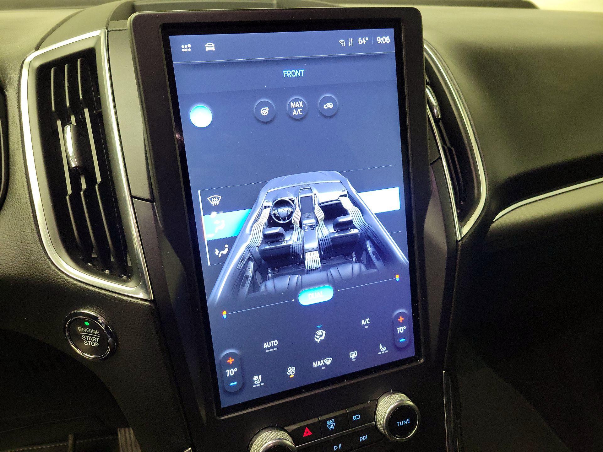 Thumbnail: 2022 Ford Edge - 16