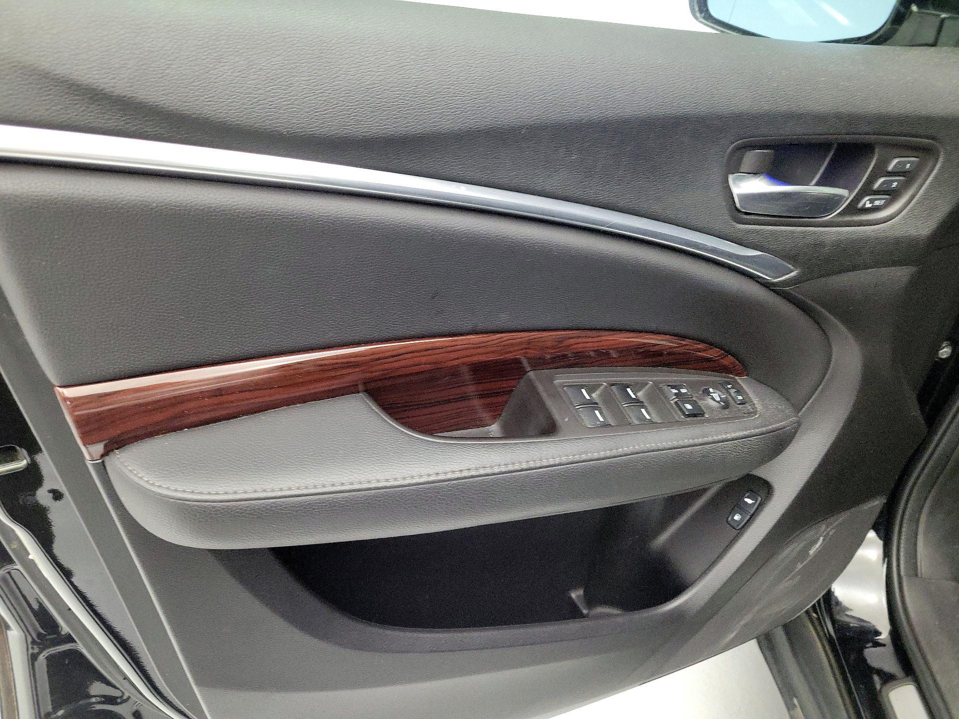 Thumbnail: 2015 Acura MDX - 12