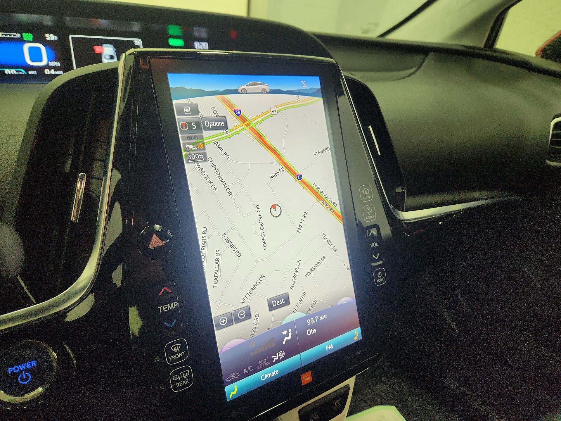 Thumbnail: 2018 Toyota Prius - 14