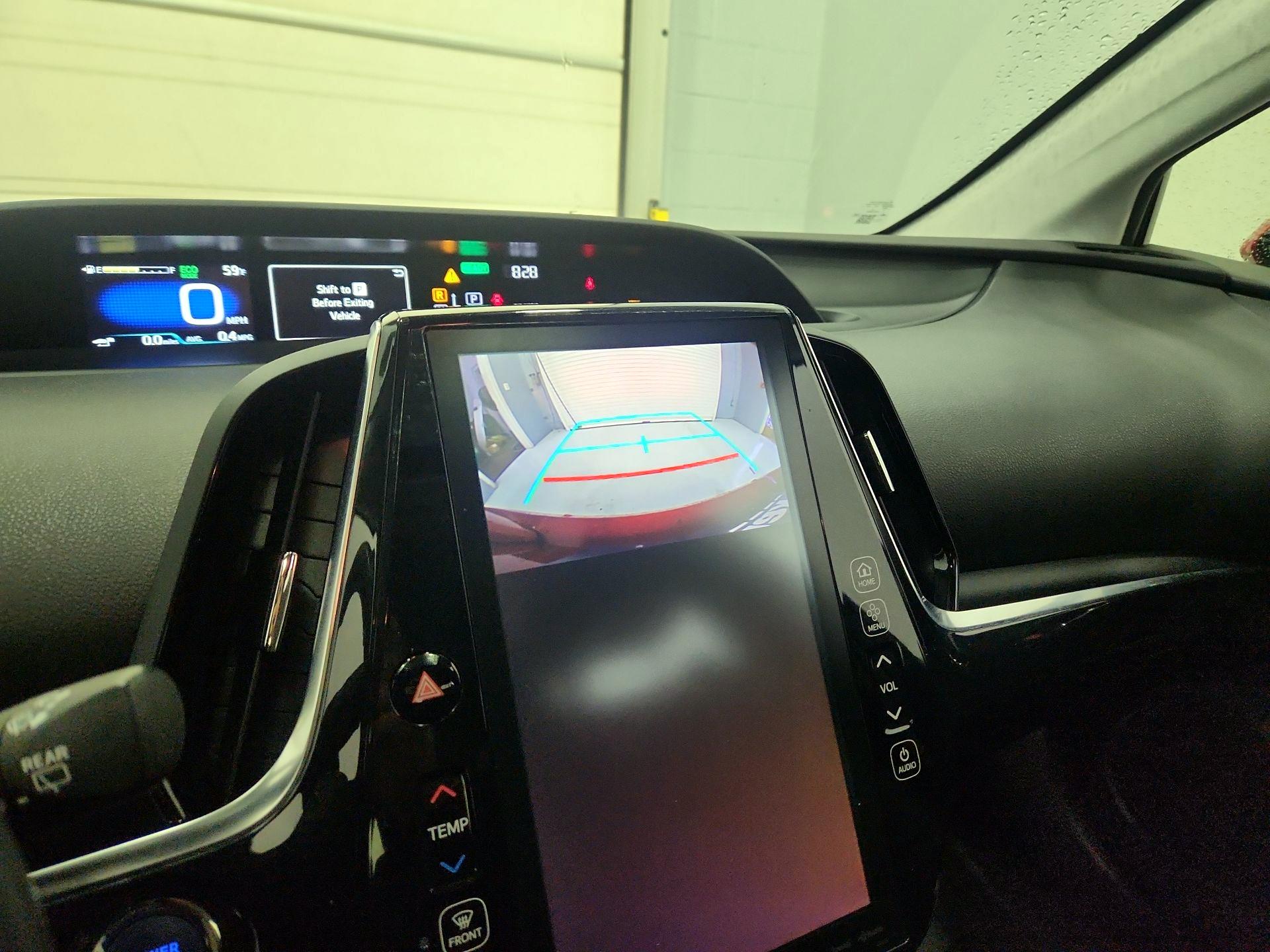 Thumbnail: 2018 Toyota Prius - 15