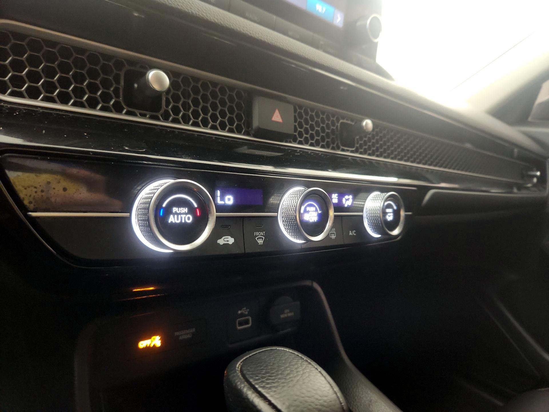 Thumbnail: 2024 Honda Civic - 14