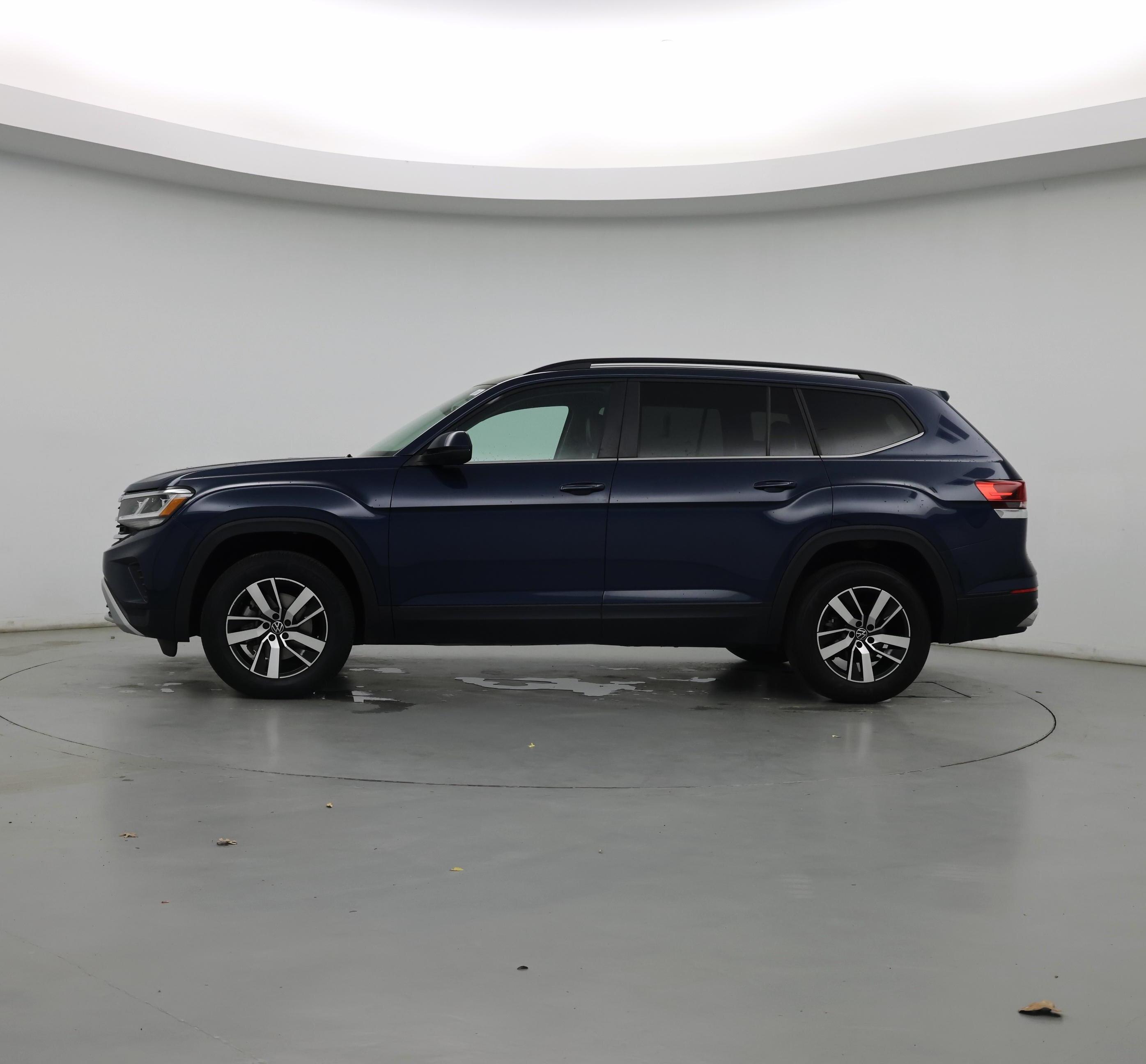 Thumbnail: 2022 Volkswagen Atlas - 3