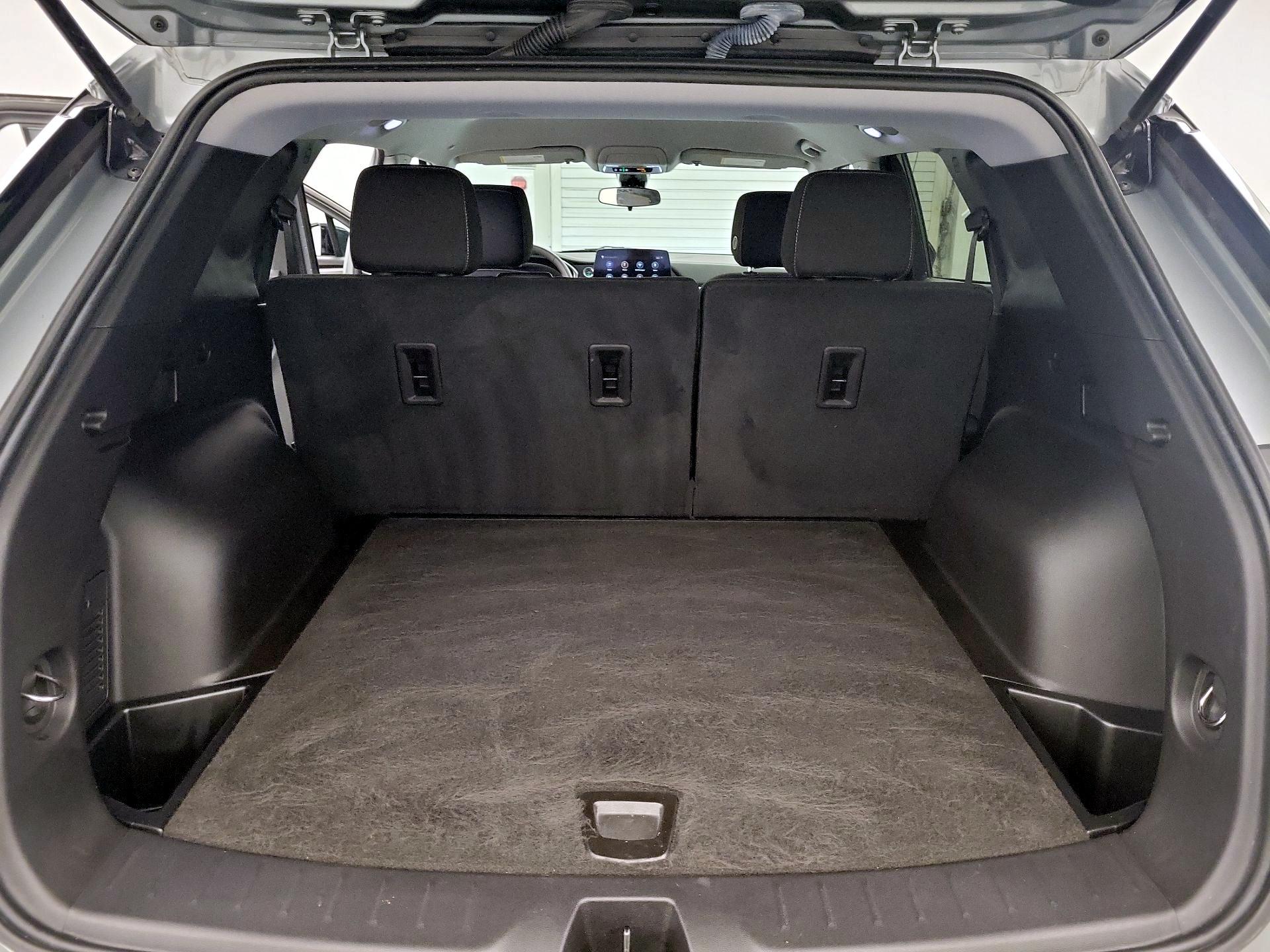 Thumbnail: 2023 Chevrolet Blazer - 18