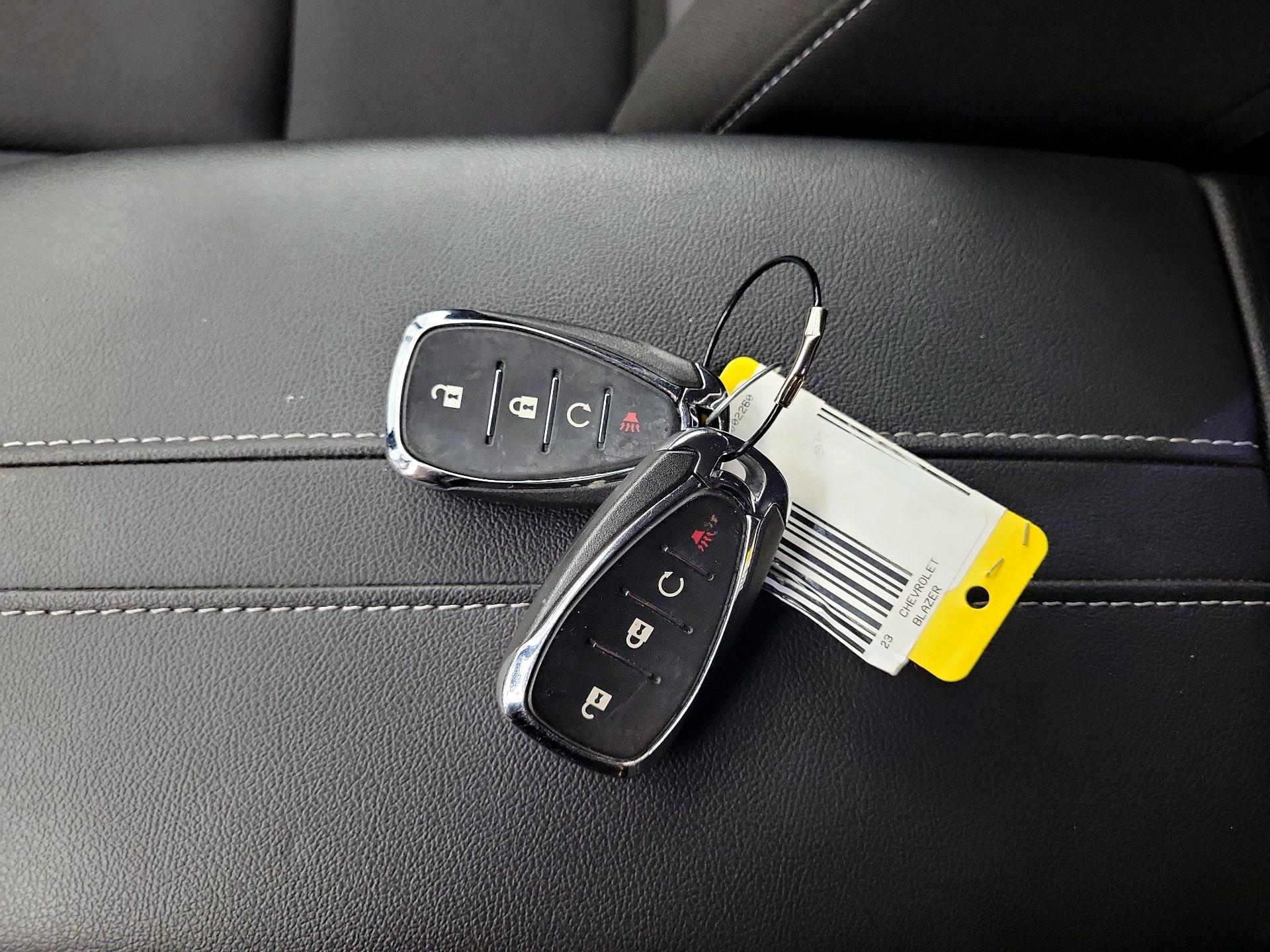 Thumbnail: 2023 Chevrolet Blazer - 20