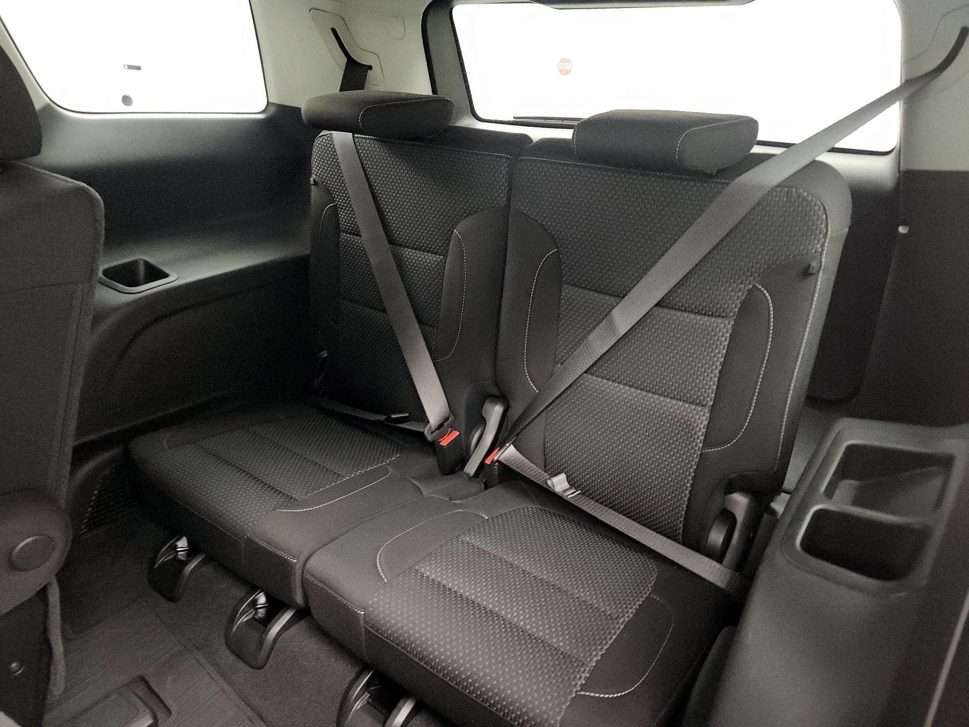 Thumbnail: 2023 GMC Acadia - 18