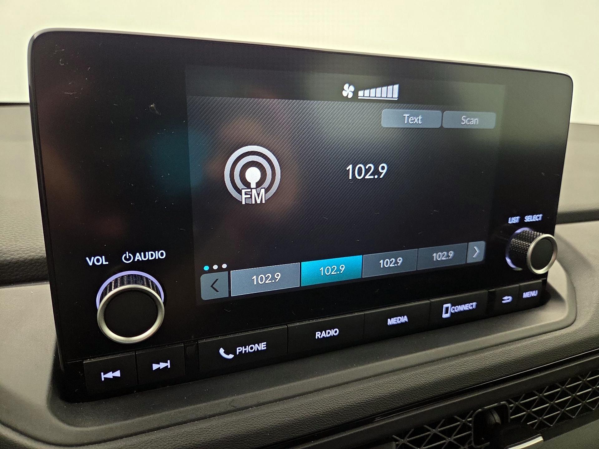 Thumbnail: 2024 Honda Accord - 14