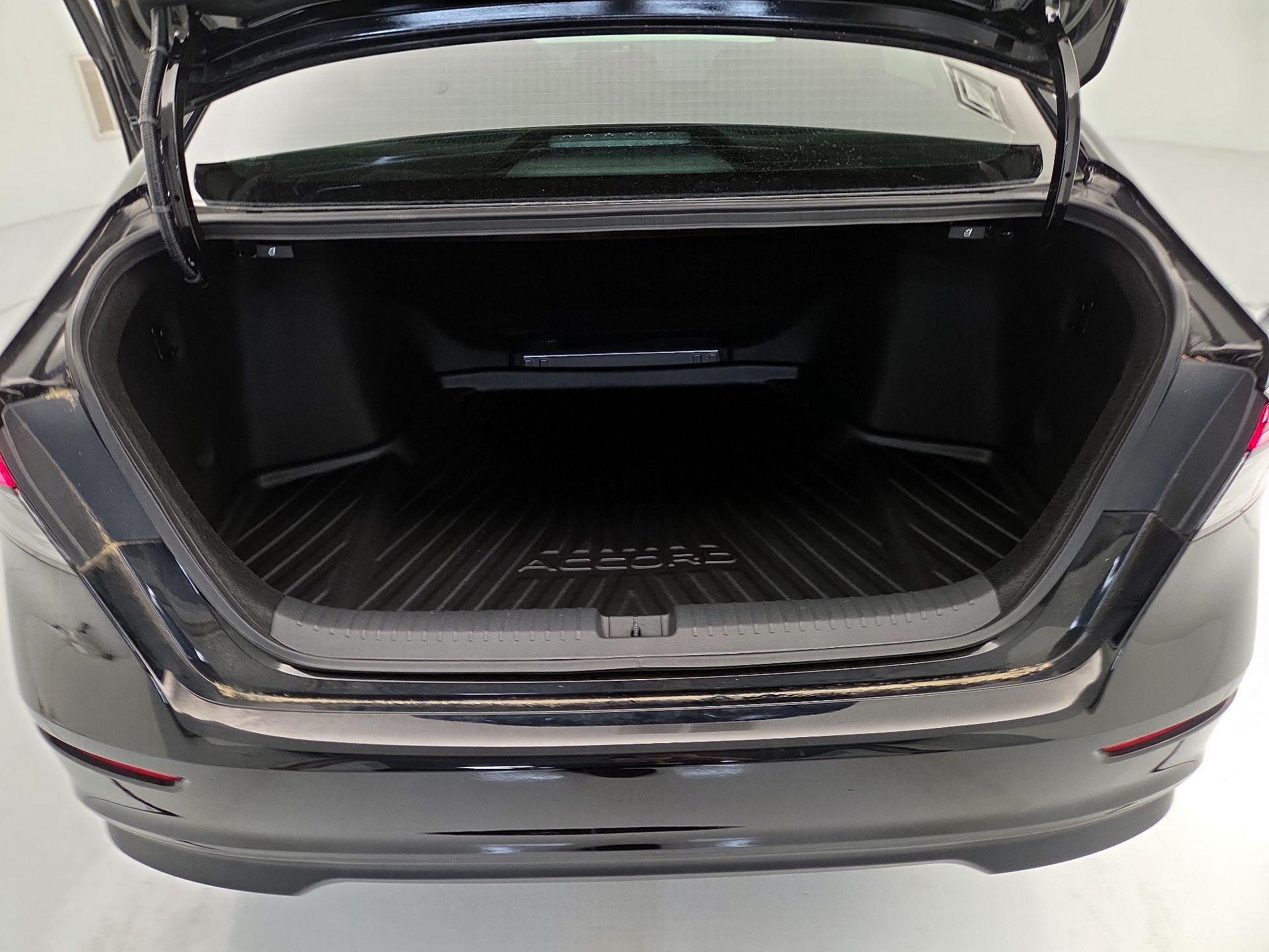 Thumbnail: 2024 Honda Accord - 20