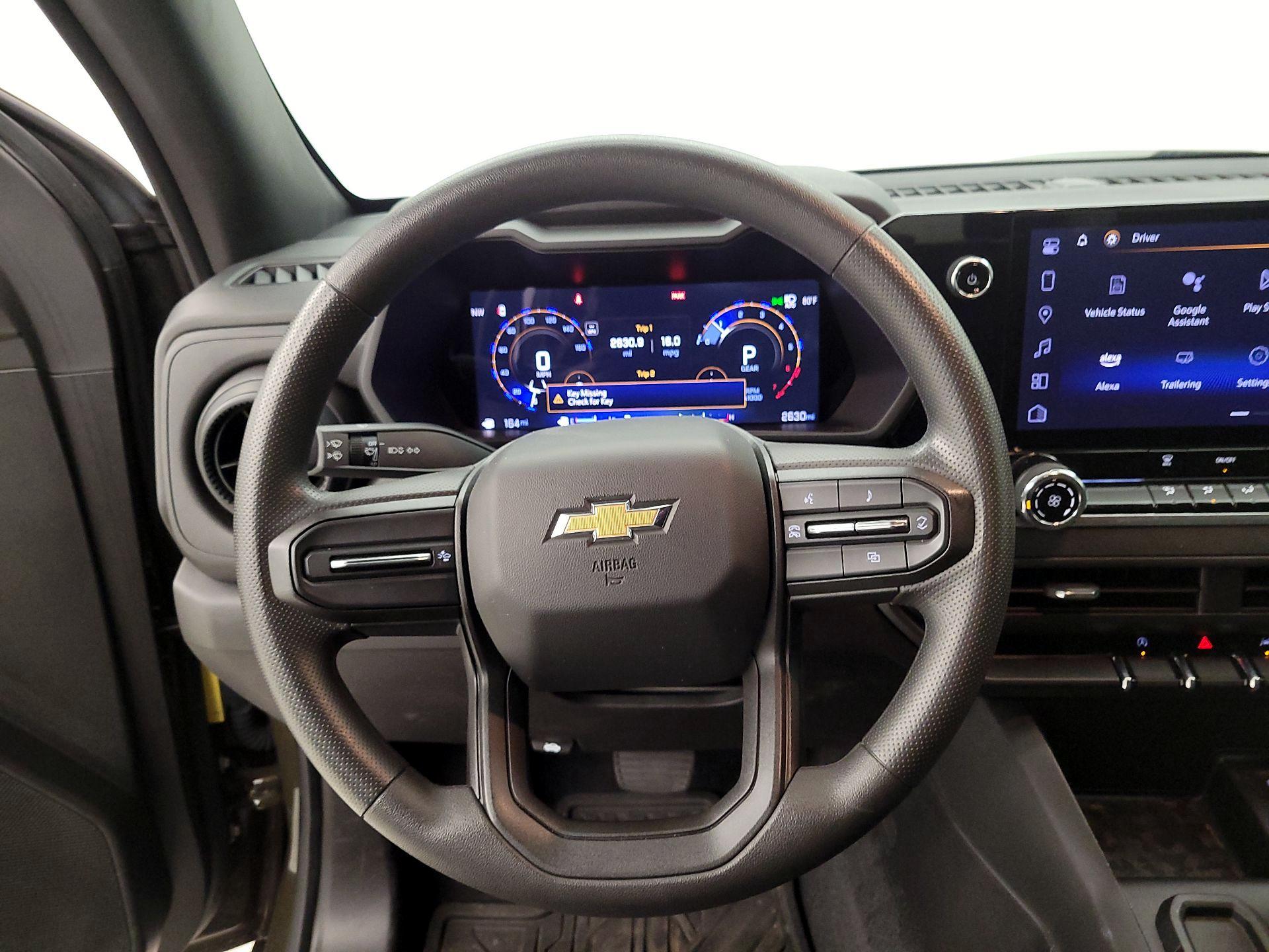 Thumbnail: 2024 Chevrolet Colorado - 10