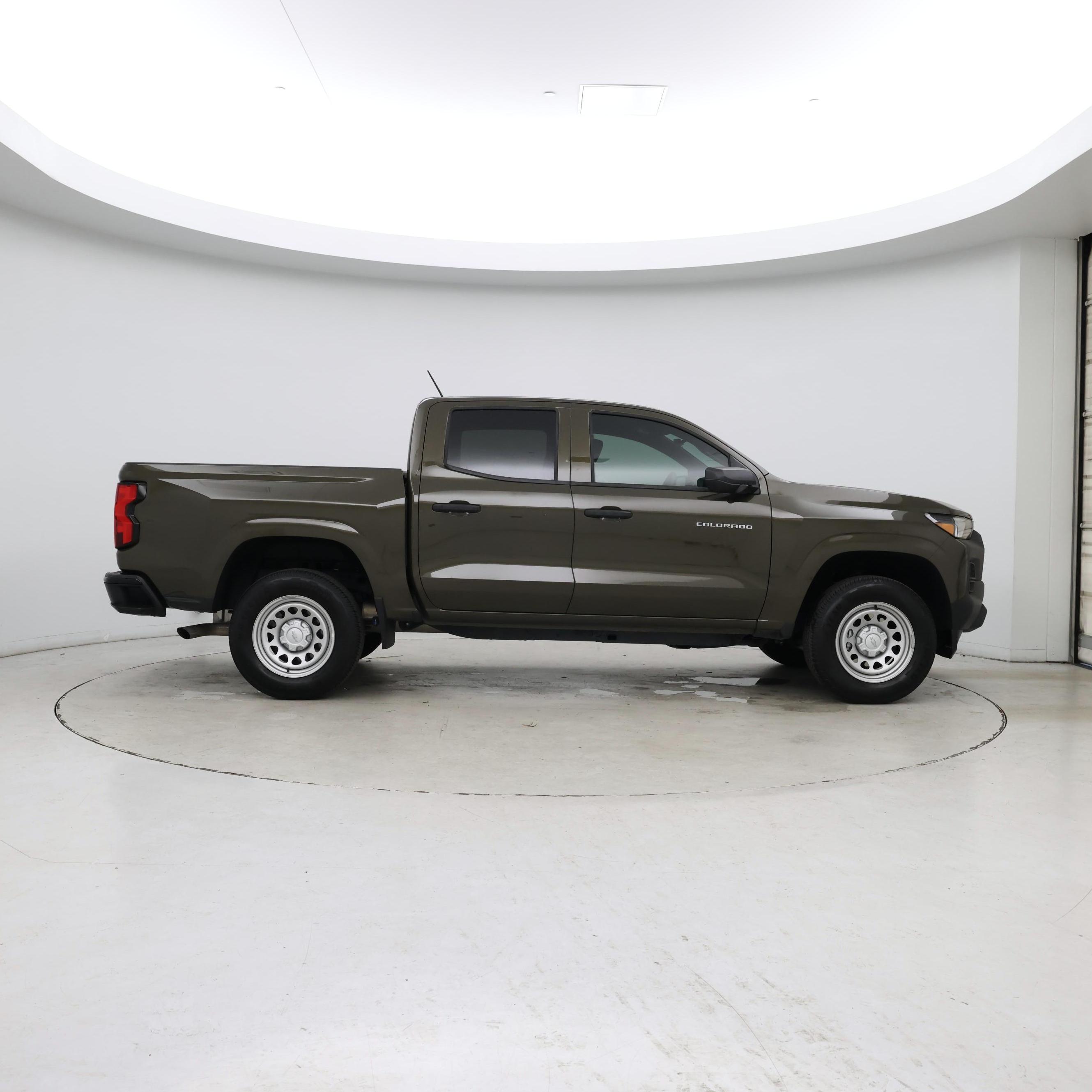 Thumbnail: 2024 Chevrolet Colorado - 7