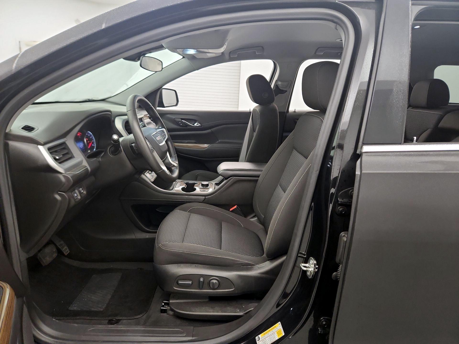 Thumbnail: 2023 GMC Acadia - 9