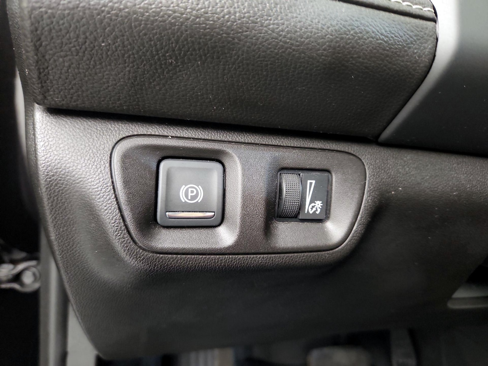2023 GMC Acadia SLE - Photo 12