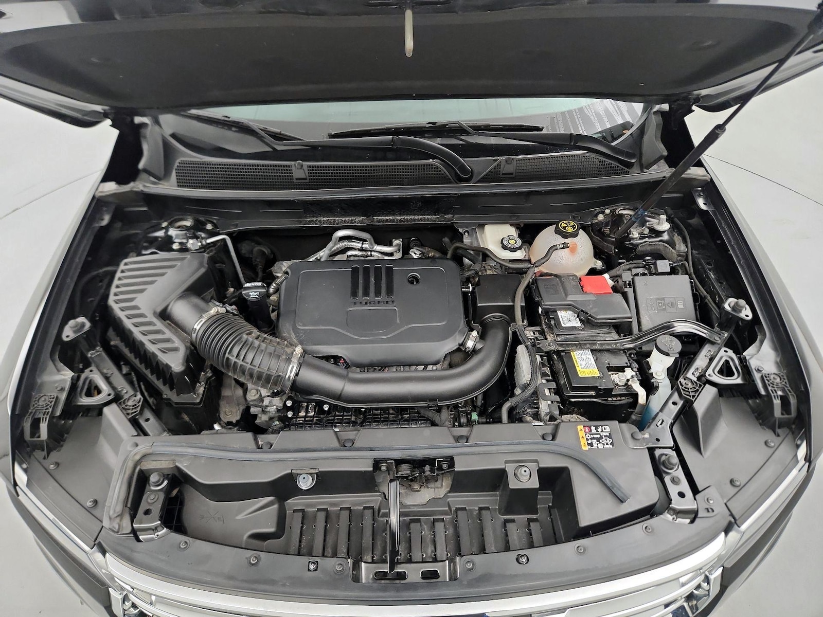 2023 GMC Acadia SLE - Photo 22