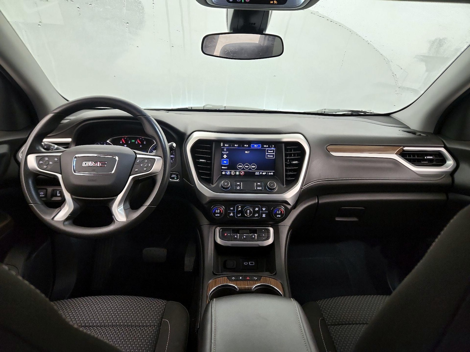 2023 GMC Acadia SLE - Photo 8