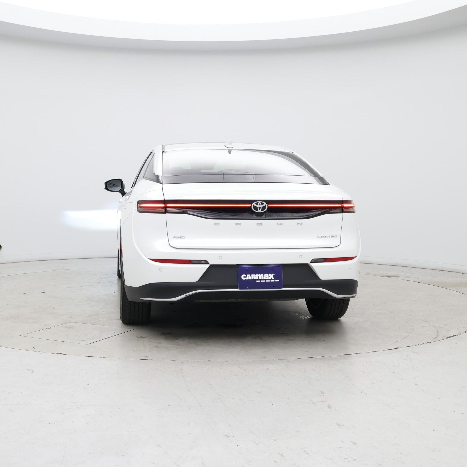 Thumbnail: 2023 Toyota Crown - 6