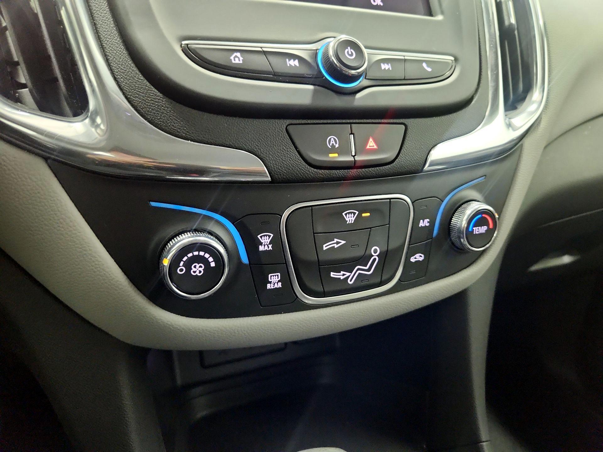 Thumbnail: 2024 Chevrolet Equinox - 16