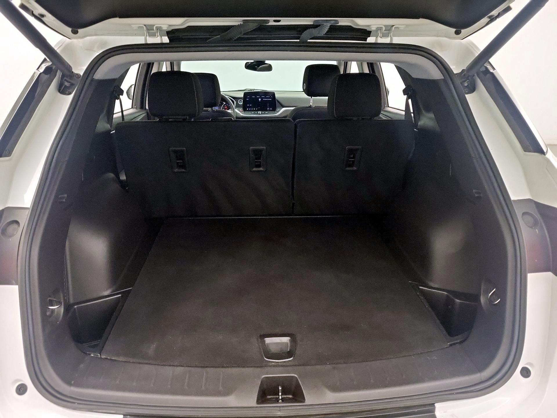 Thumbnail: 2023 Chevrolet Blazer - 20