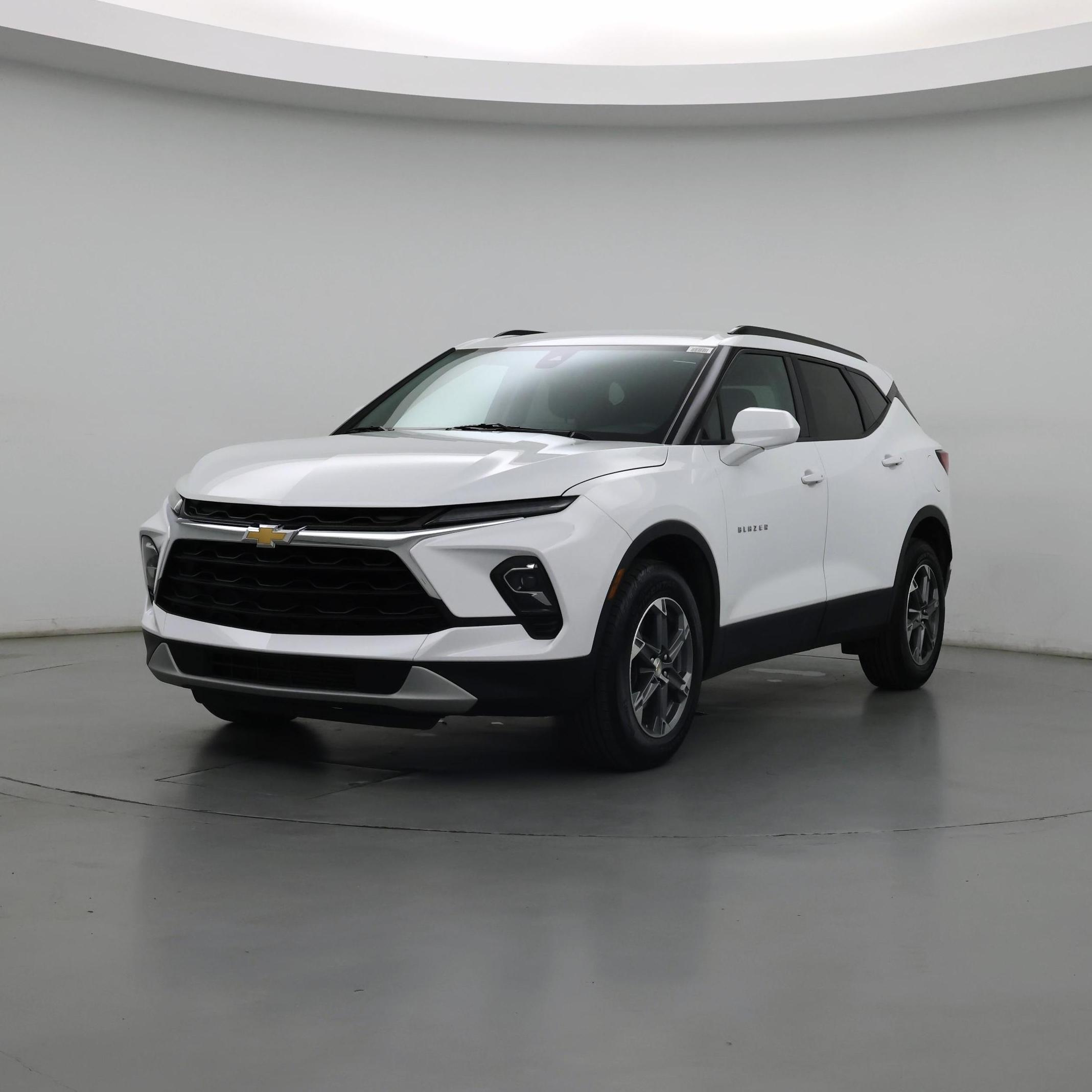 Thumbnail: 2023 Chevrolet Blazer - 4