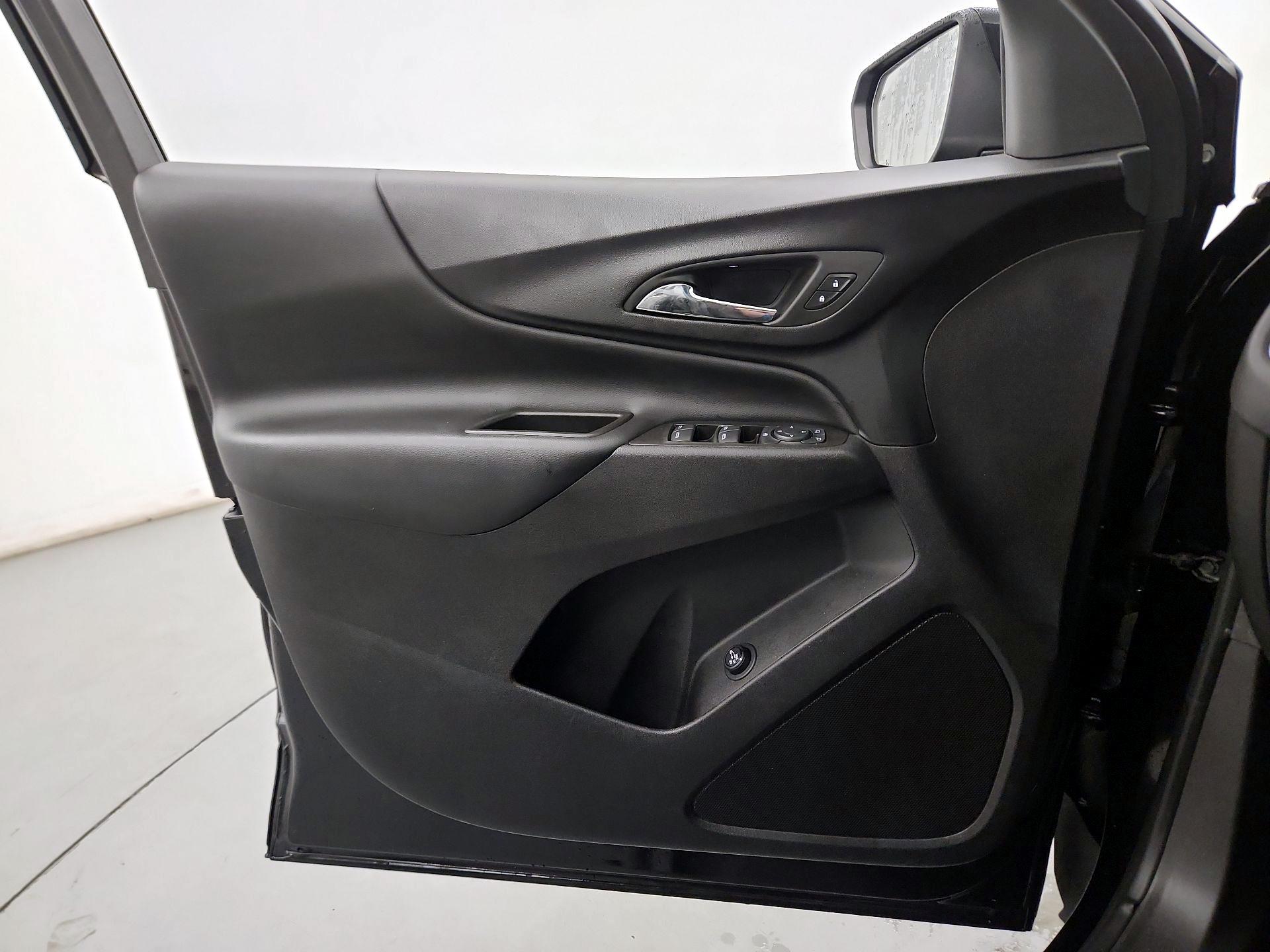 Thumbnail: 2024 Chevrolet Equinox - 12