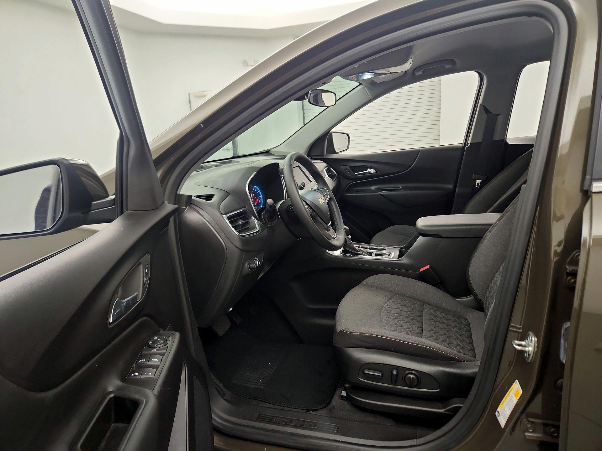 Thumbnail: 2024 Chevrolet Equinox - 9