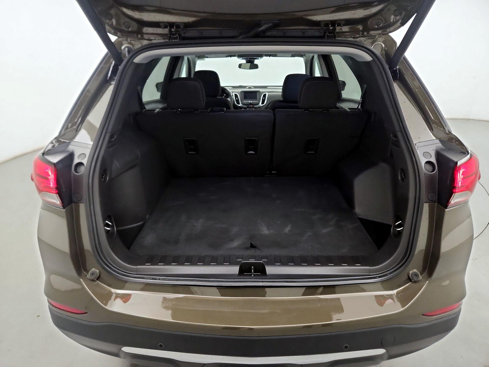 Thumbnail: 2024 Chevrolet Equinox - 18