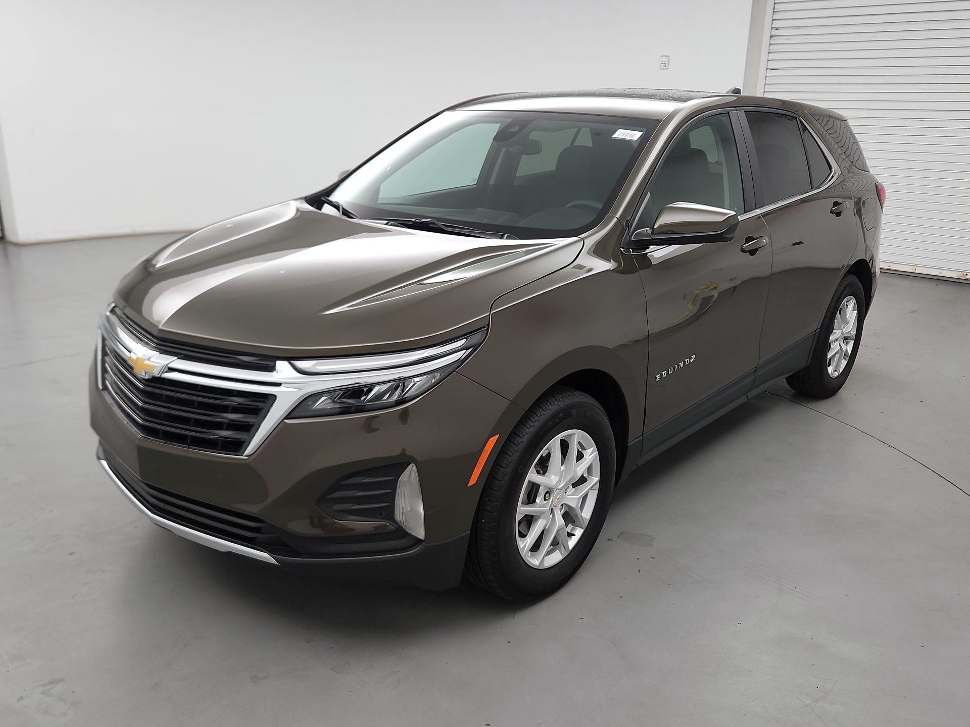 Thumbnail: 2024 Chevrolet Equinox - 3