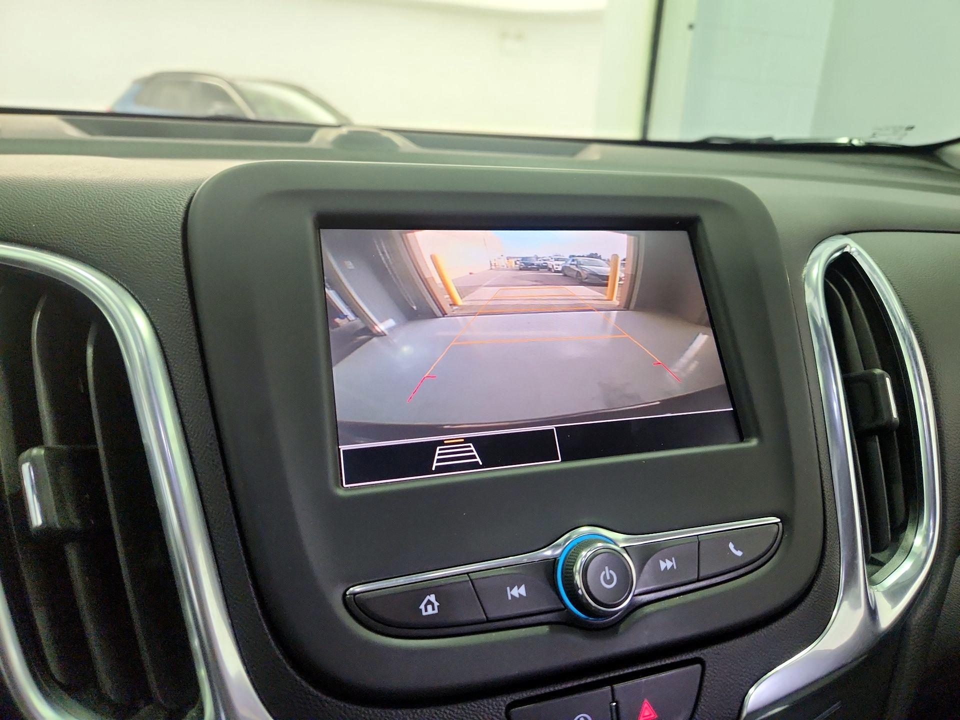 Thumbnail: 2022 Chevrolet Equinox - 14