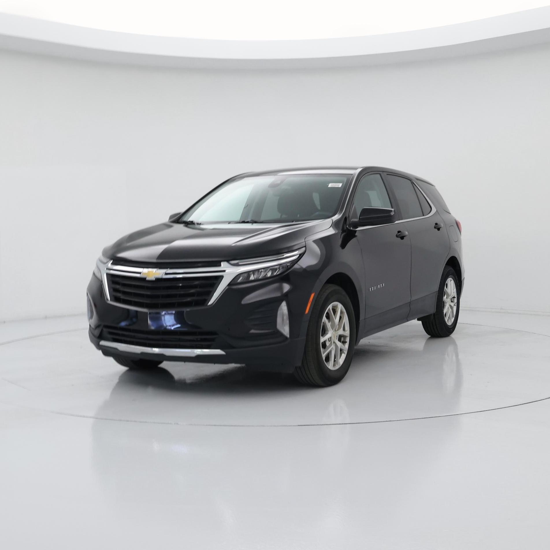Thumbnail: 2022 Chevrolet Equinox - 4