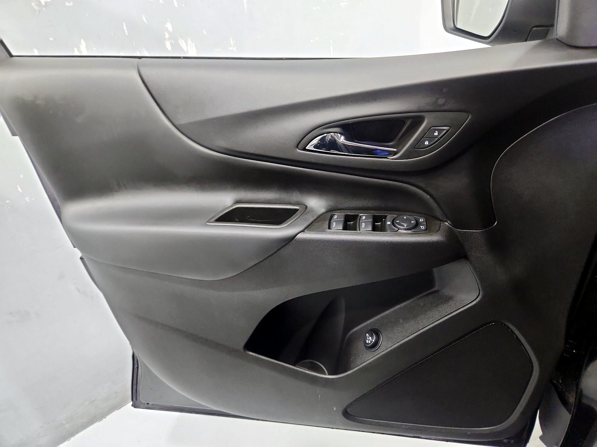 Thumbnail: 2024 Chevrolet Equinox - 12